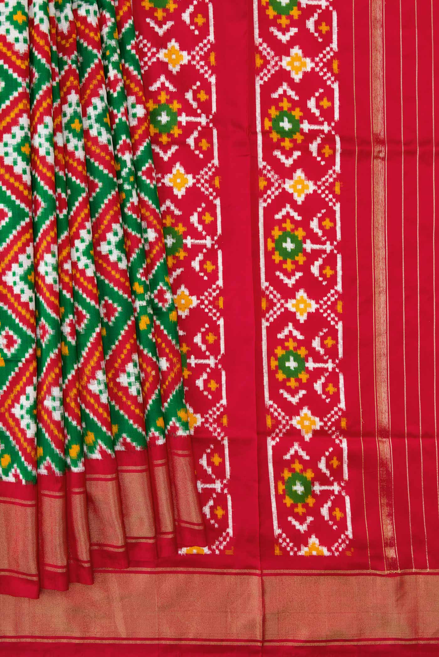 Green Pochampally Silk Saree - Image 4