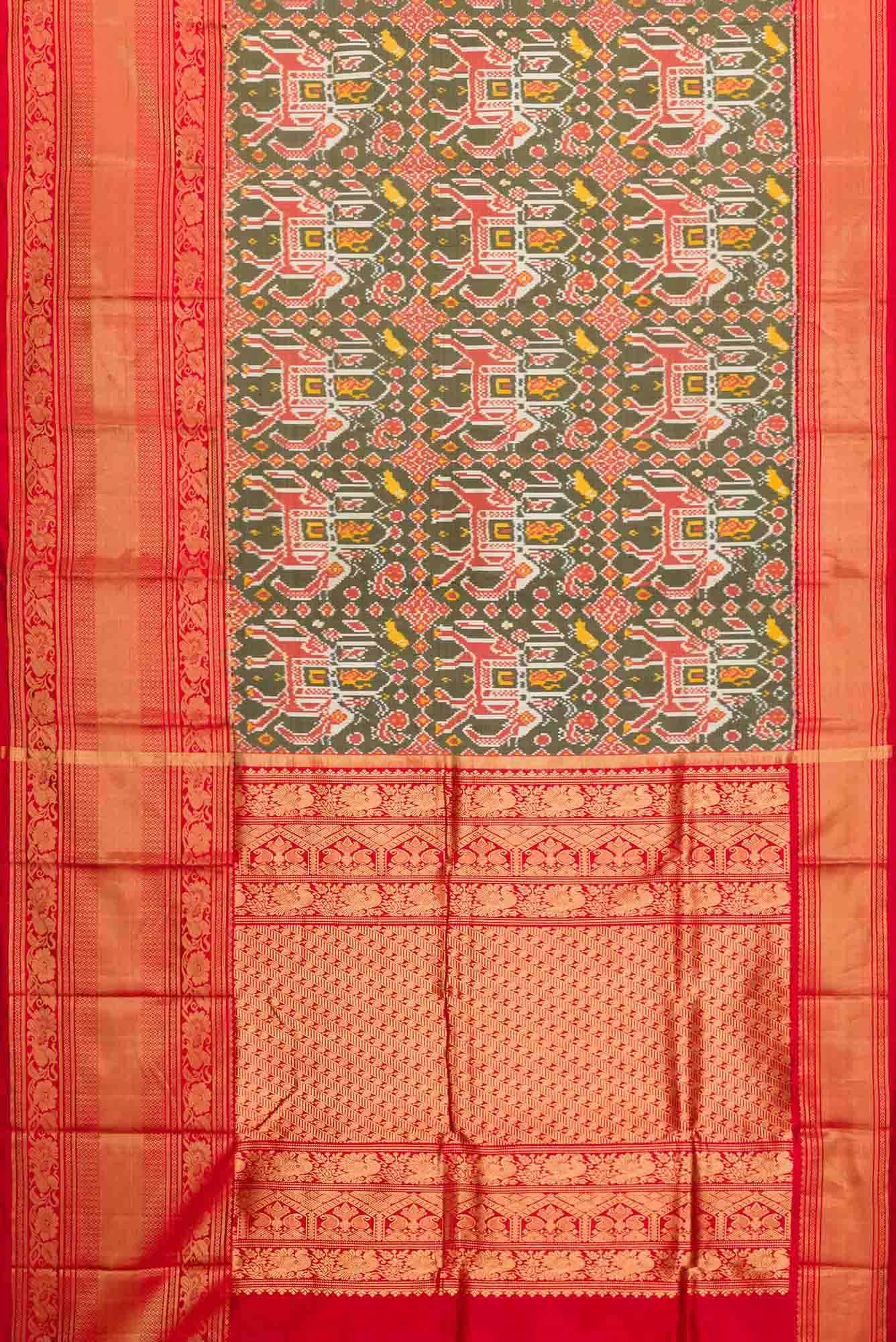 Green Dual Tone Double Ikat Saree - Image 4