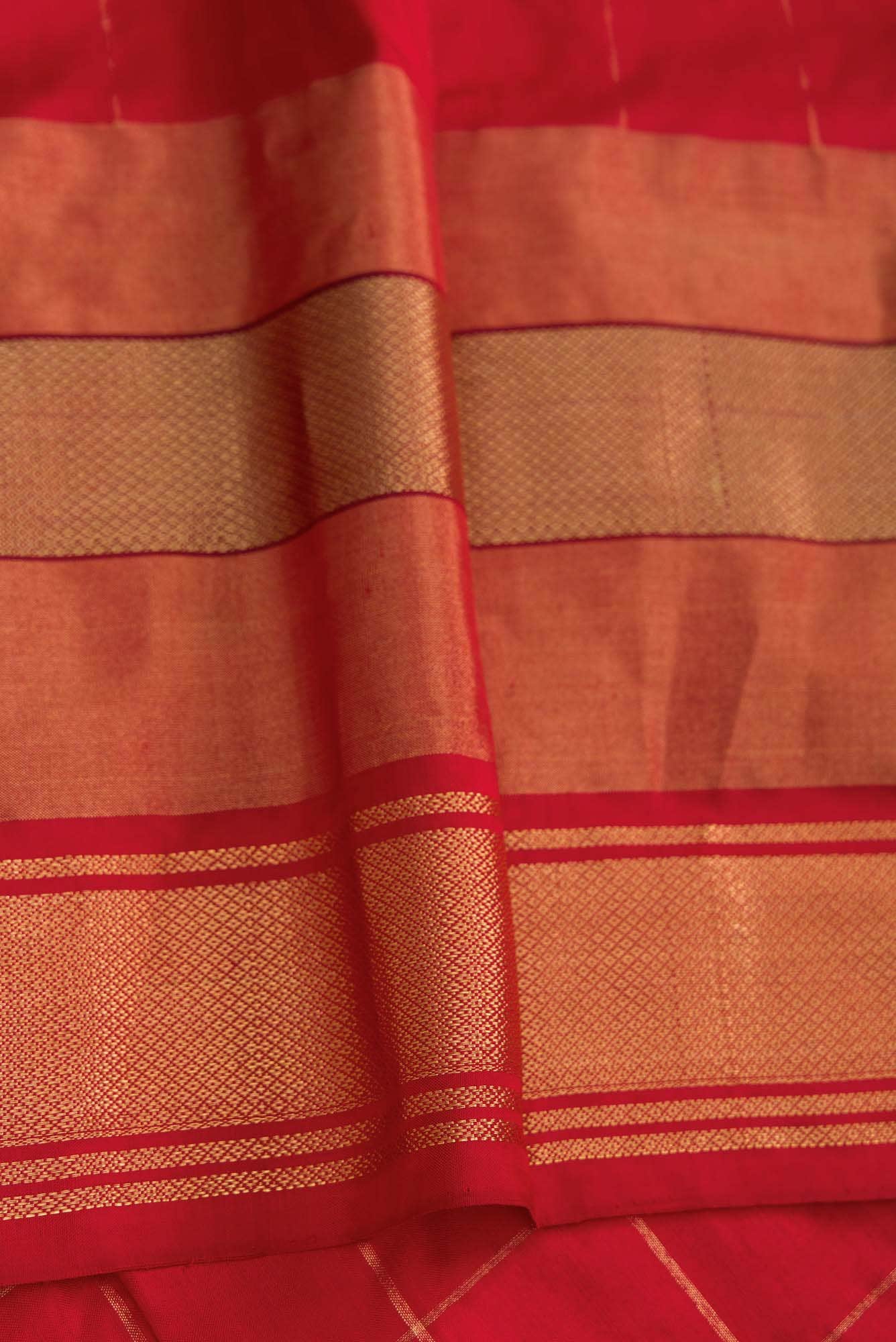 Green Dual Tone Double Ikat Saree - Image 6