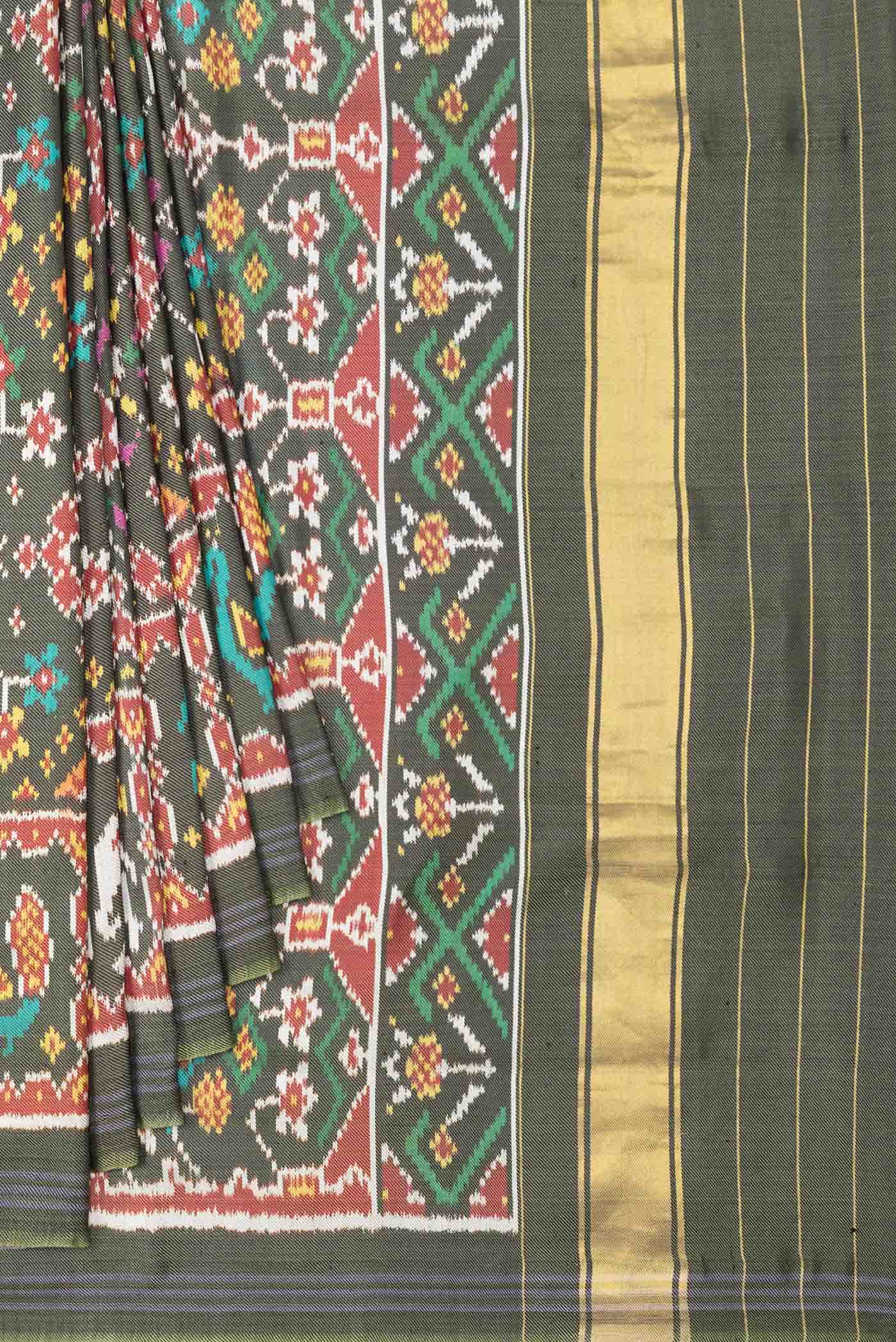 Green Dual Tone Double Ikat Saree - Image 2