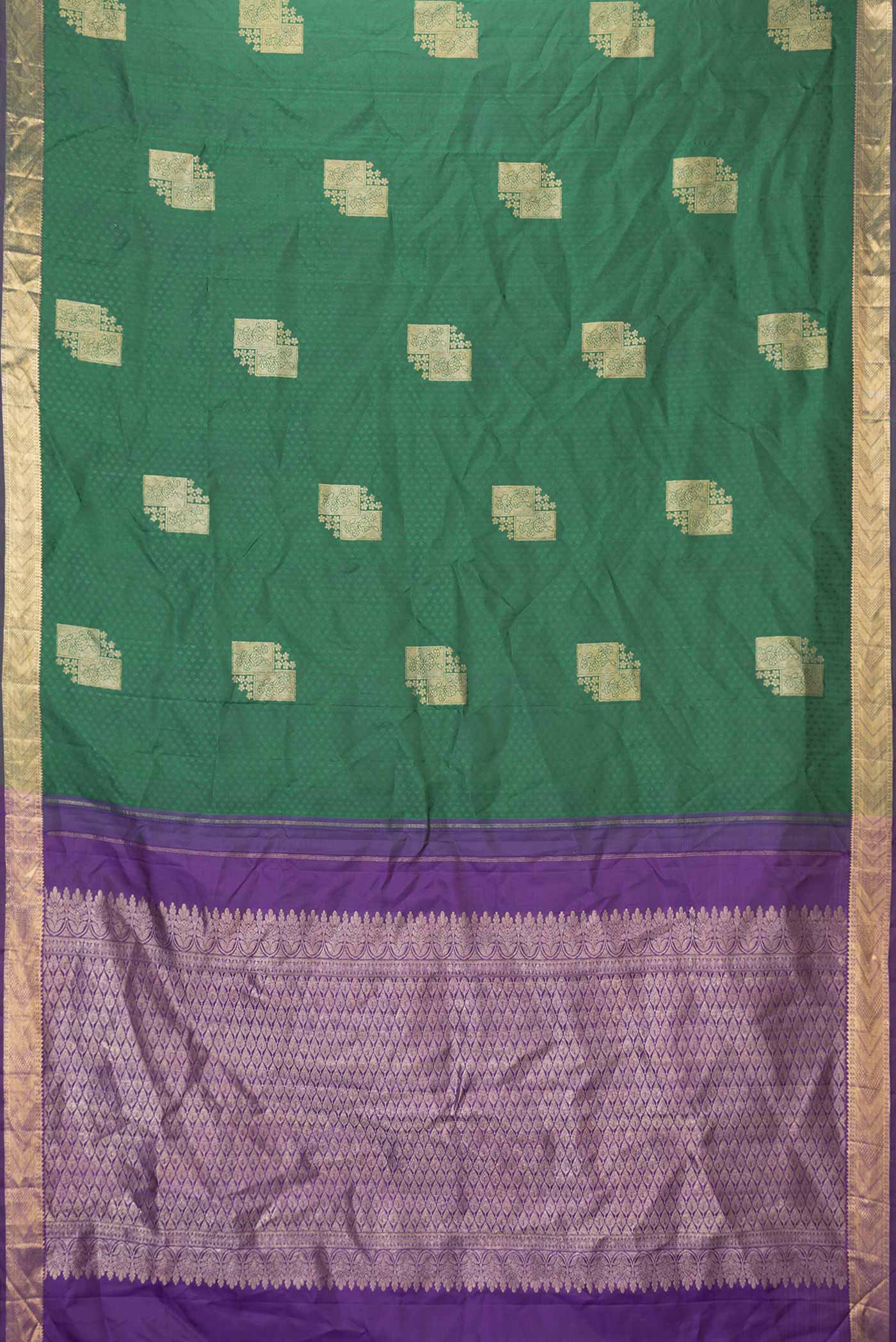 Green Dual Tone Kanjivaram Saree - Image 6