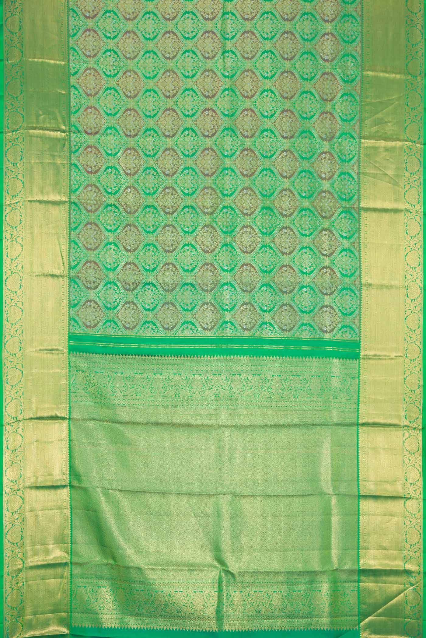 Green Dual Tone Kanjivaram Saree - Image 6