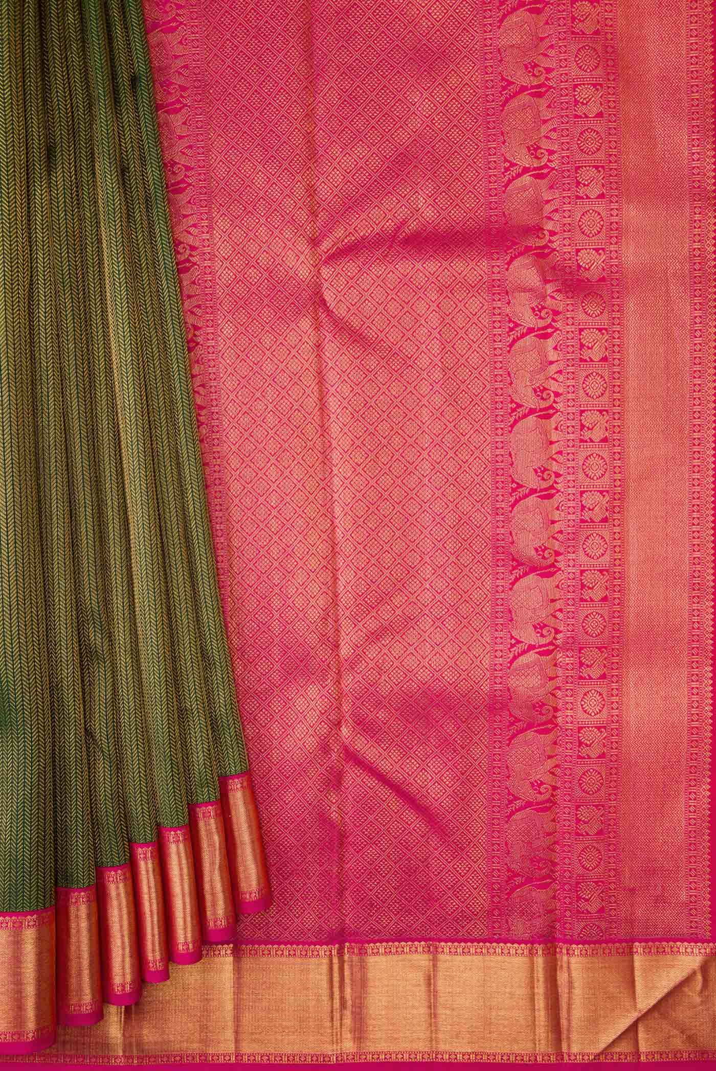 Green Dual Tone Kanchipuram Silk Saree - Image 4