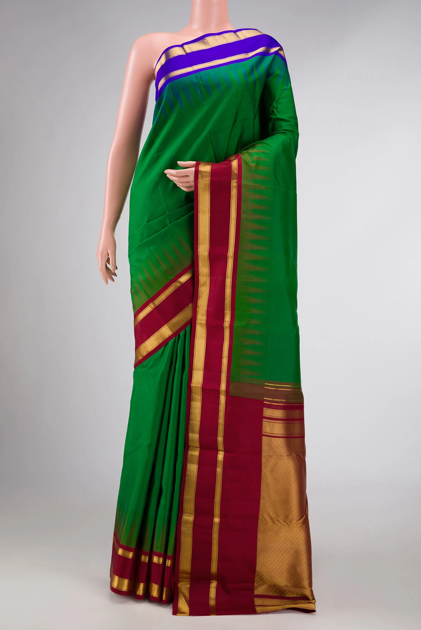 Green Dual Tone Kanchipuram Silk Saree