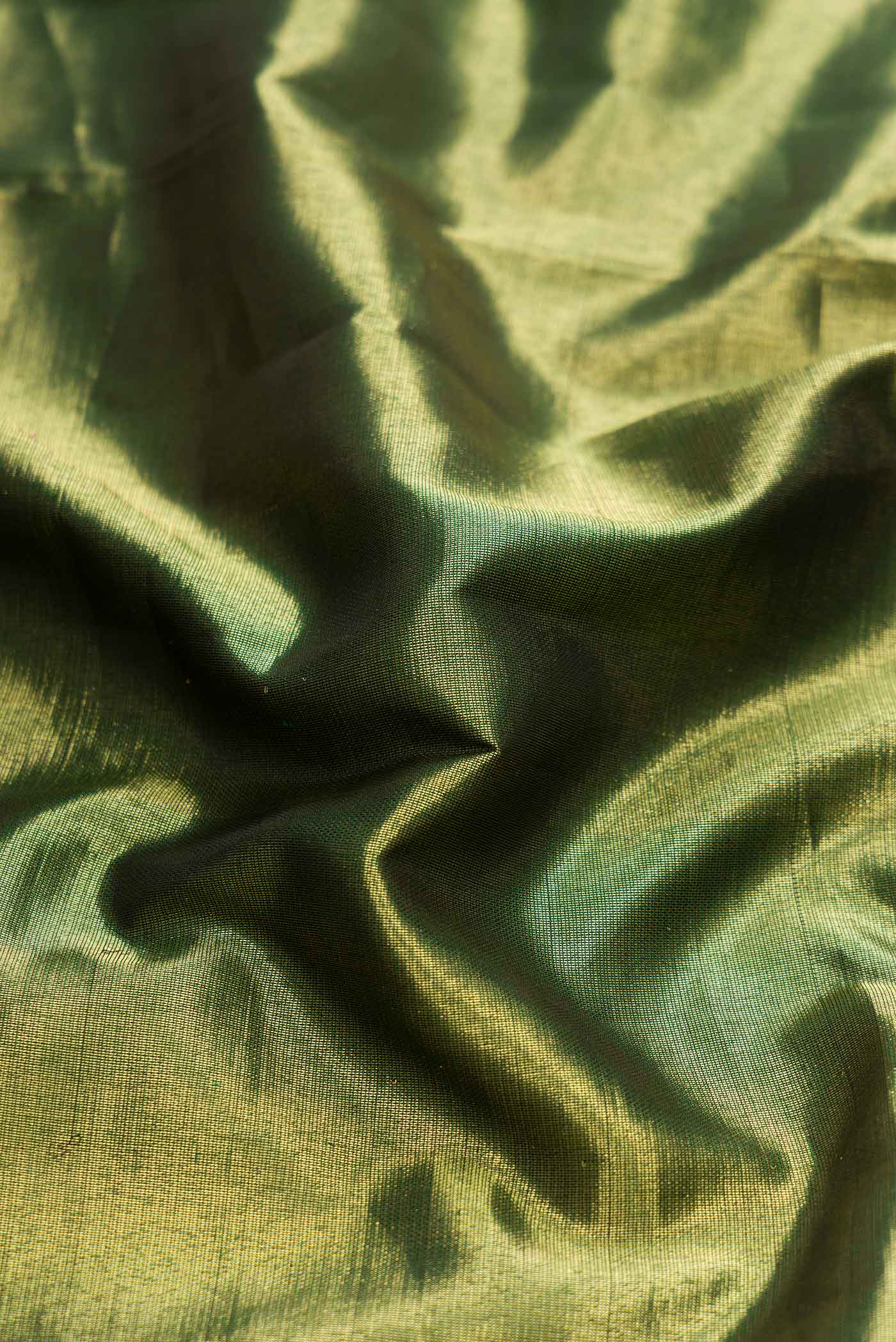 Green Dual Tone Kanjivaram Silk Saree - Image 2