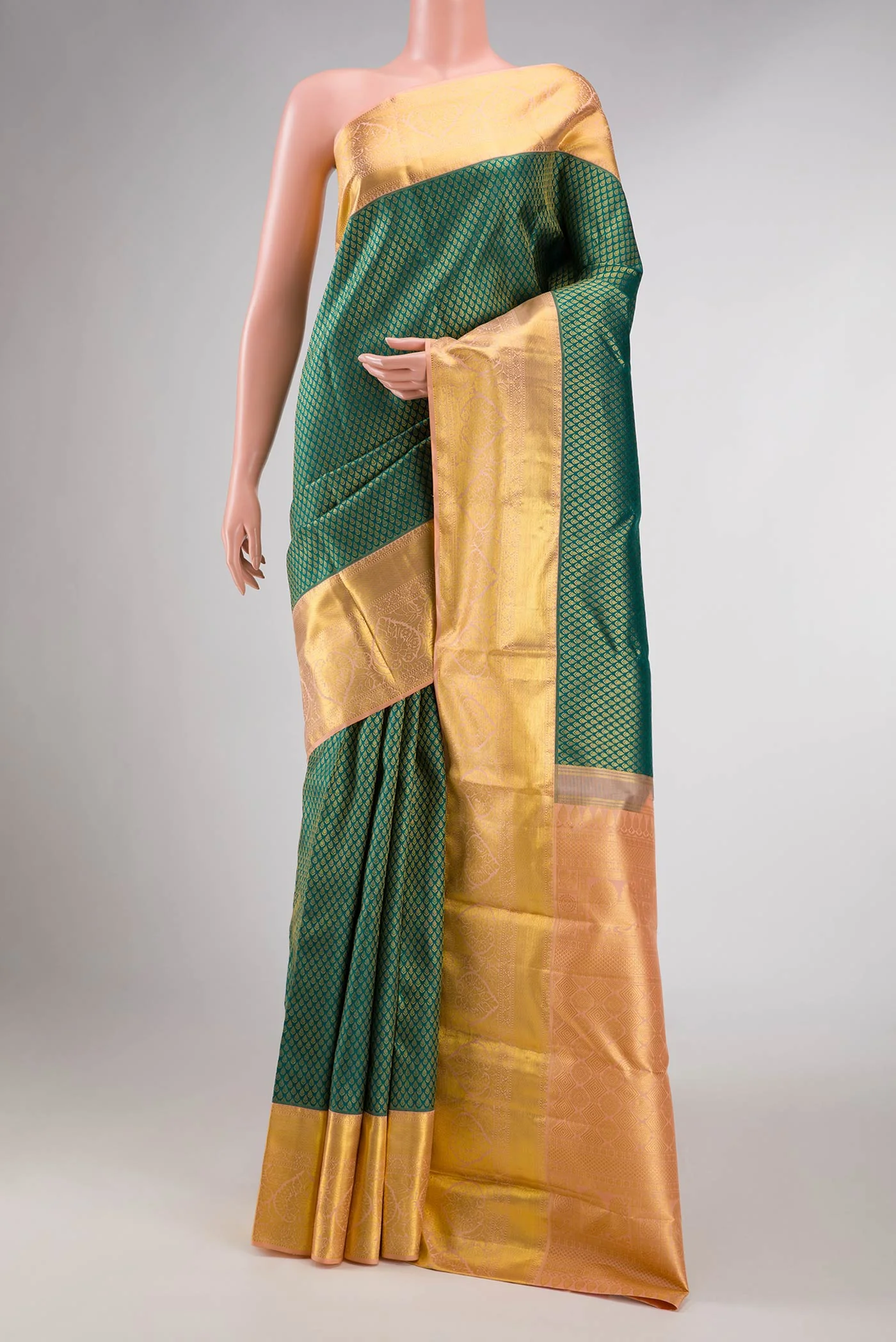 Green Dual Tone Kanjivaram Silk Saree