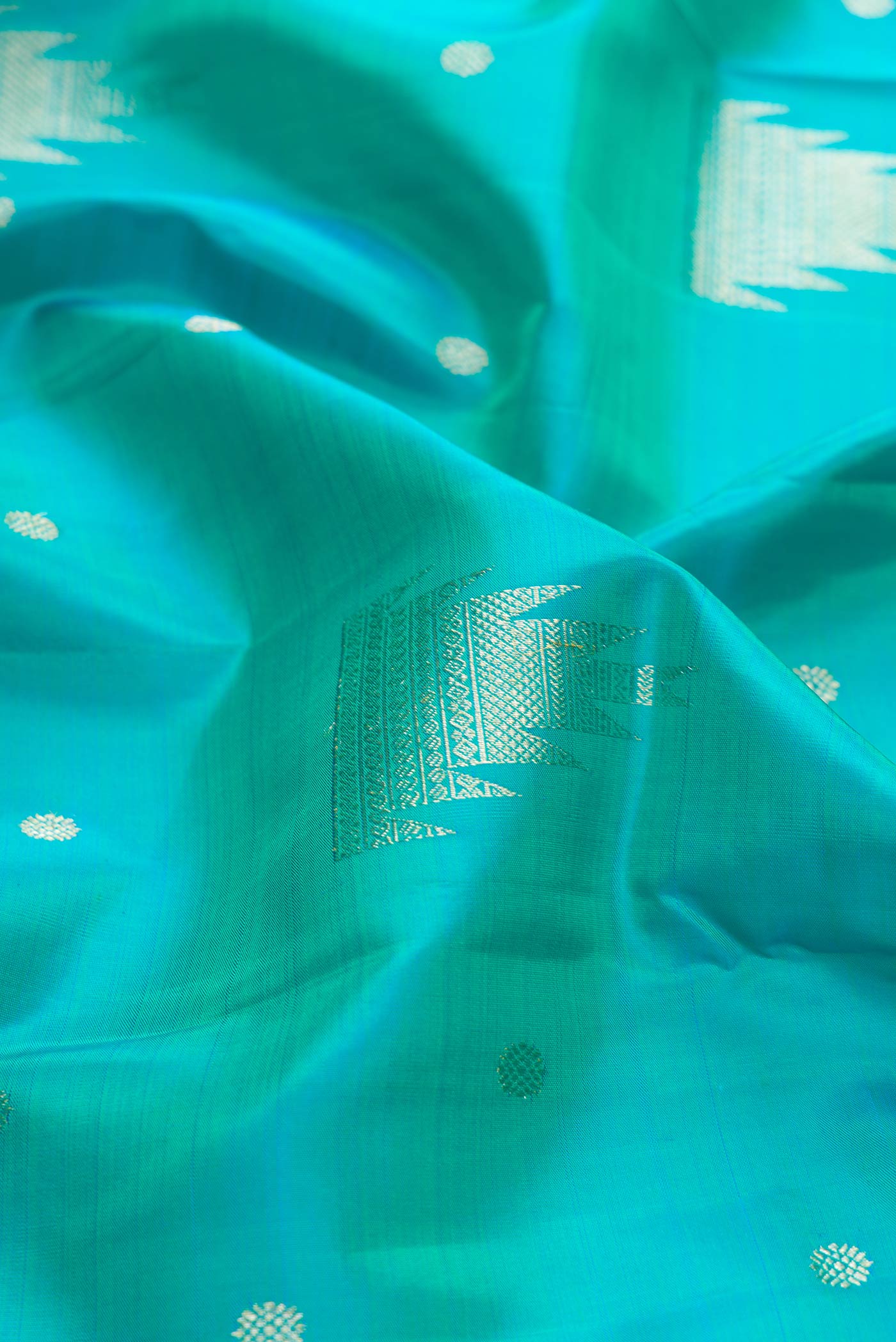 Blue Kanjivaram Silk Saree - Image 2