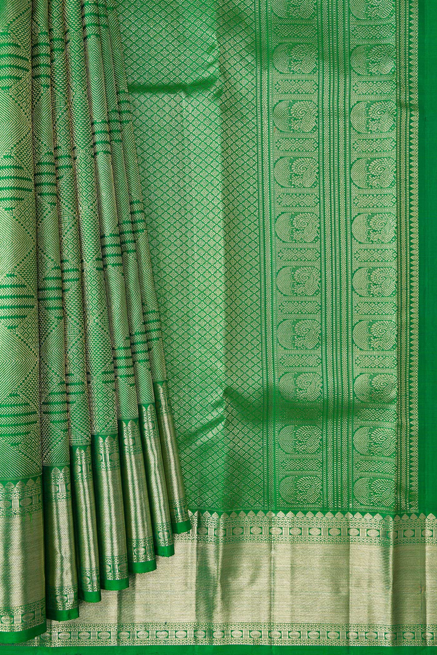 Green Kanchipuram Silk Saree - Image 4