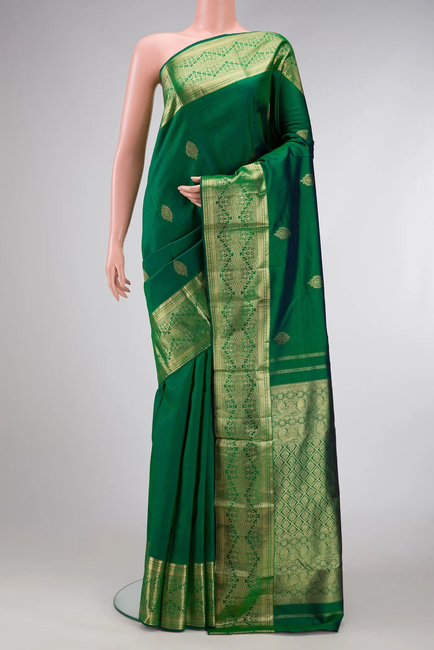 Green with Blue Color Kanchipuram Silk Saree