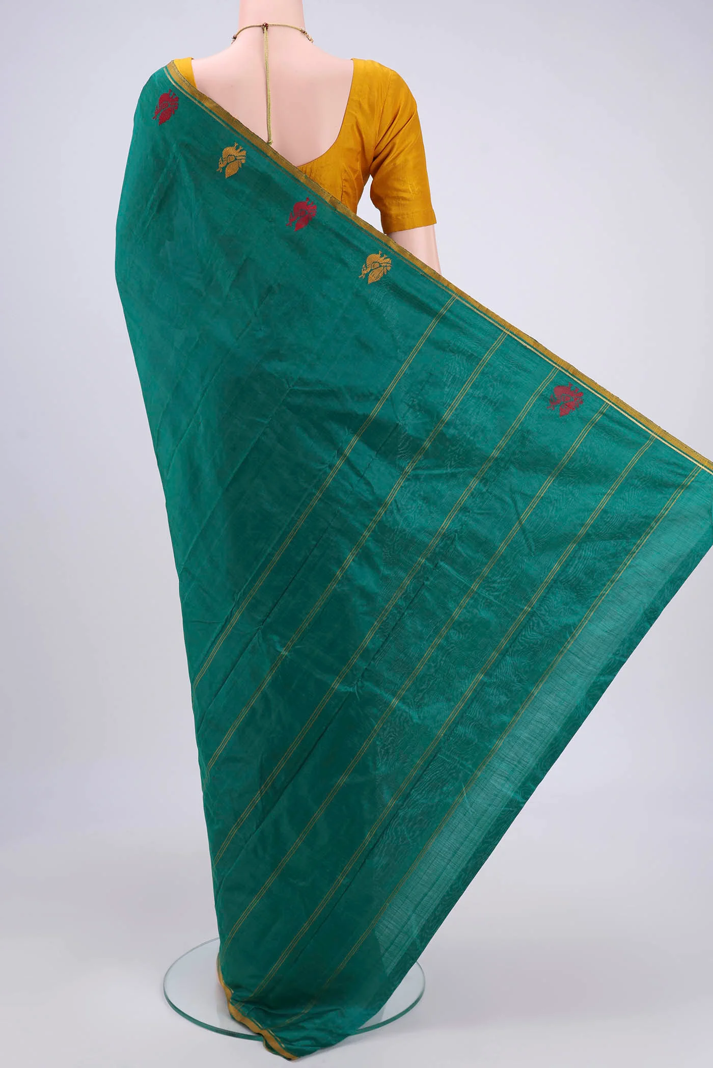 Green Kanchipuram Silk Saree - Image 3