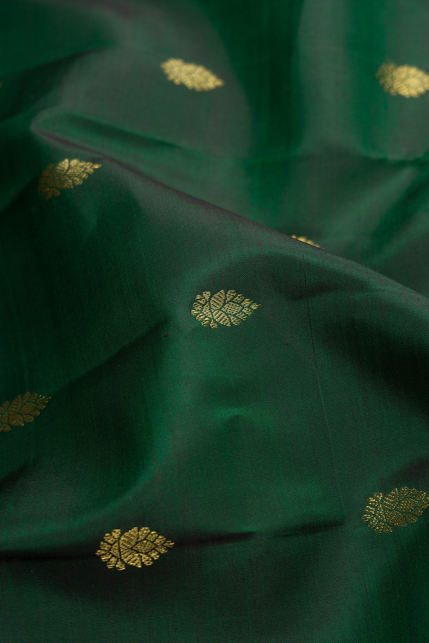 Pure Silk Pure Zari Green Kanchipuram Saree - Image 2