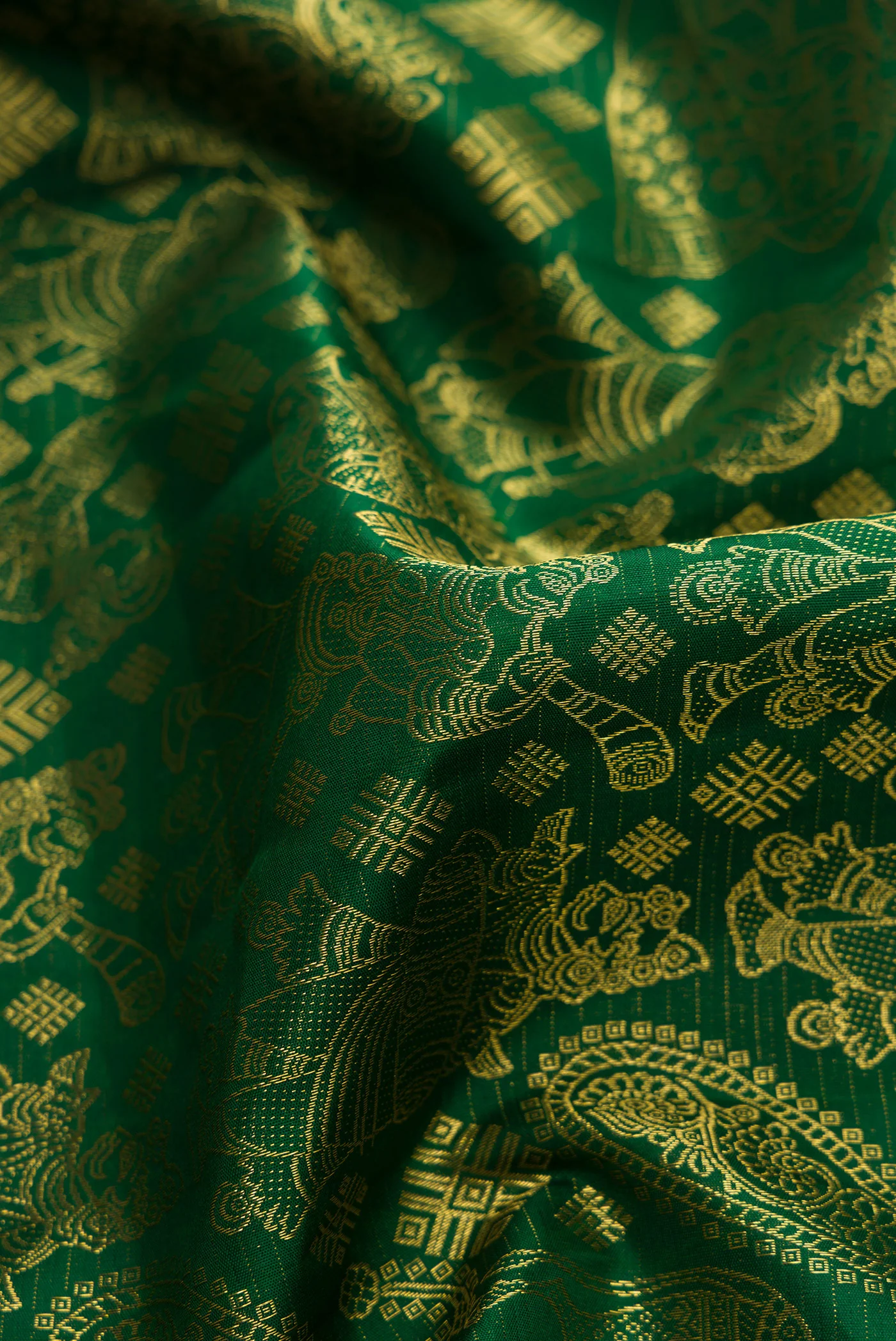 Green Kanchipuram Silk Saree - Image 2