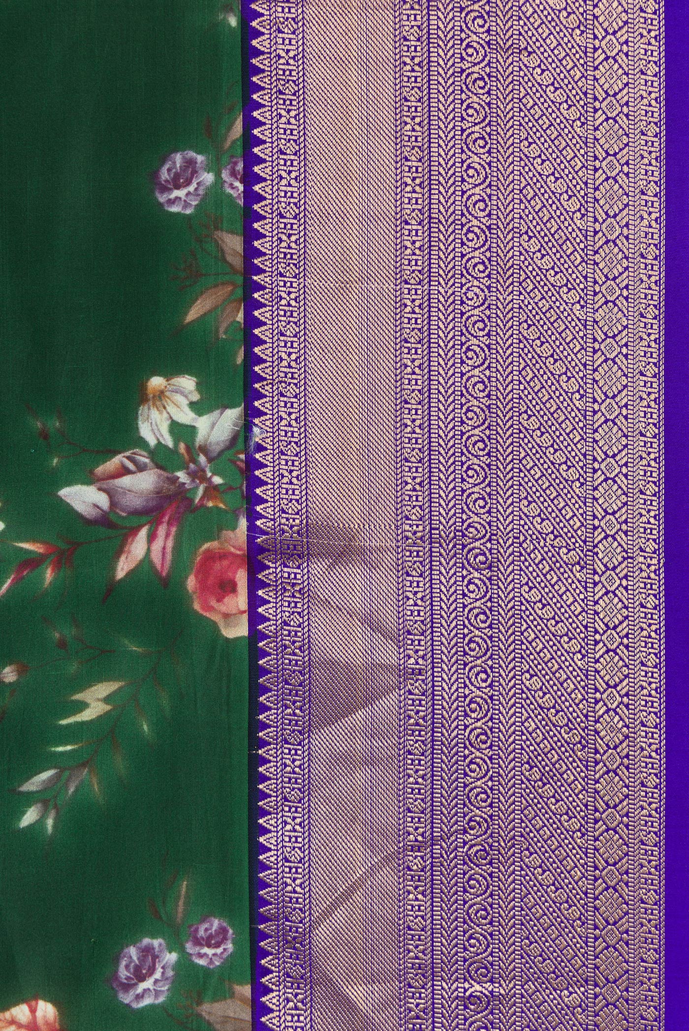 Bottle Green Kanchipuram Silk Saree - Image 3