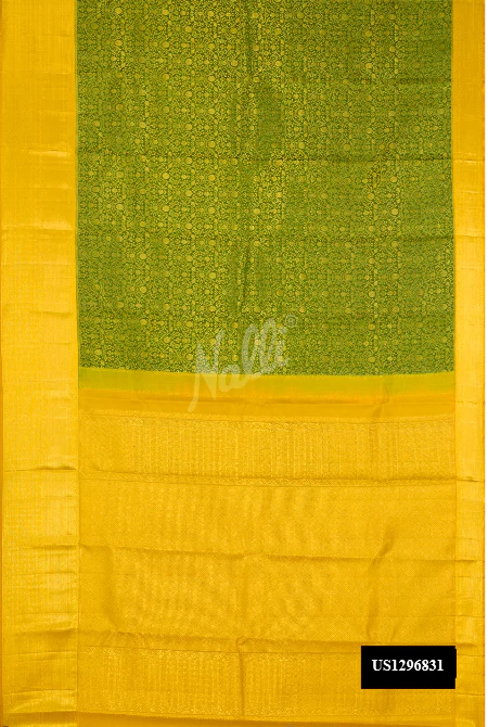 Green Dual Tone Kanchipuram Silk Saree