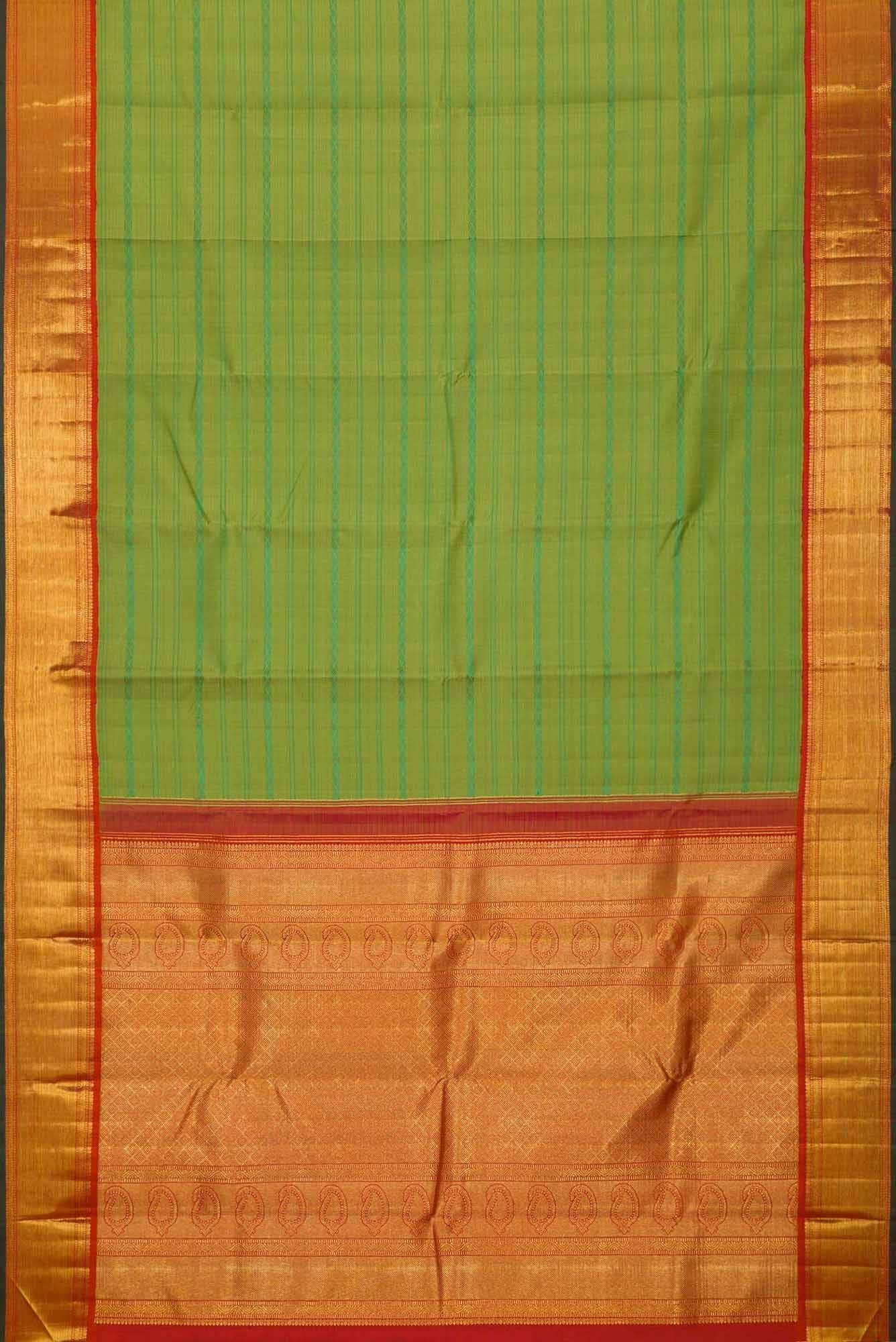 Pure Silk Pure Zari Green Dual Tone Kanjivaram Saree - Image 4