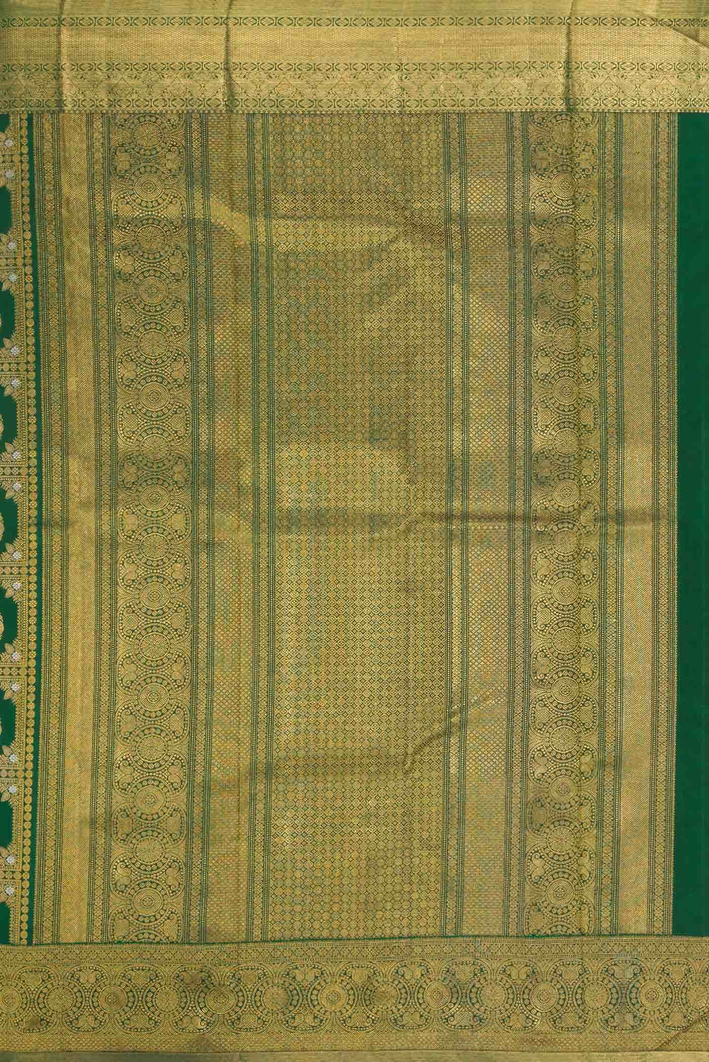 Pure Silk Pure Zari Green Dual Tone Kanjivaram Saree - Image 5