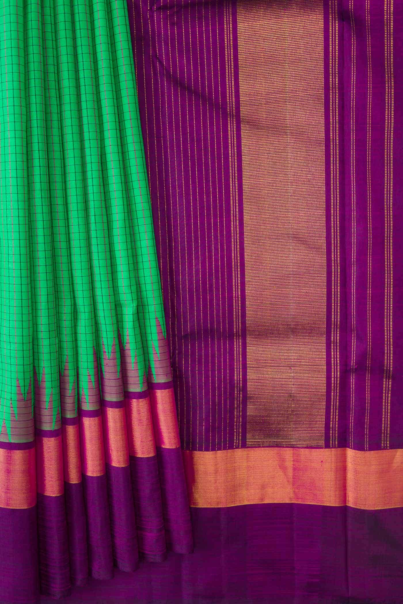 Pure Silk Pure Zari Green Dual Tone Kanchipuram Saree - Image 2