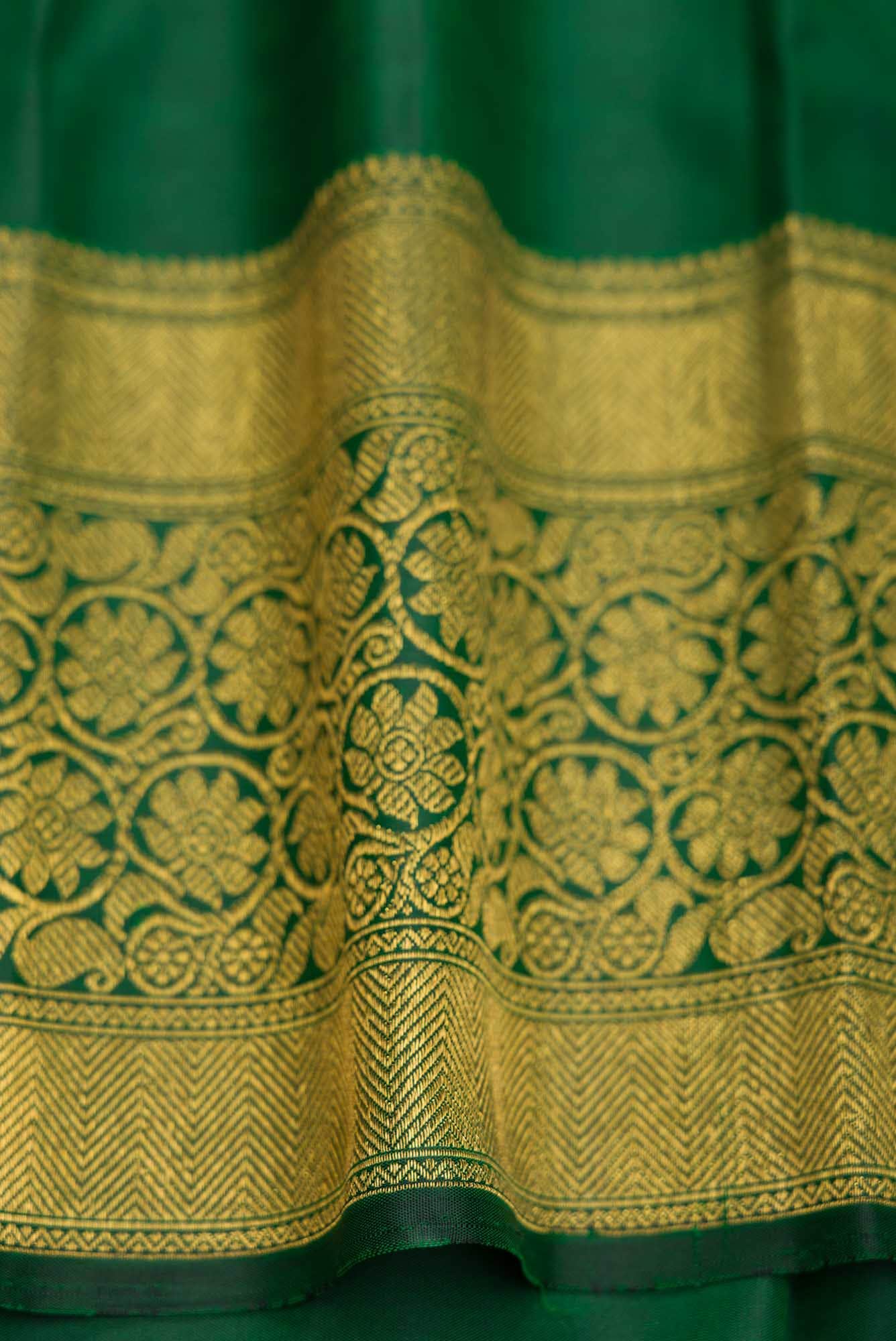 Pure Silk Pure Zari Green Dual Tone Kanjivaram Saree - Image 6