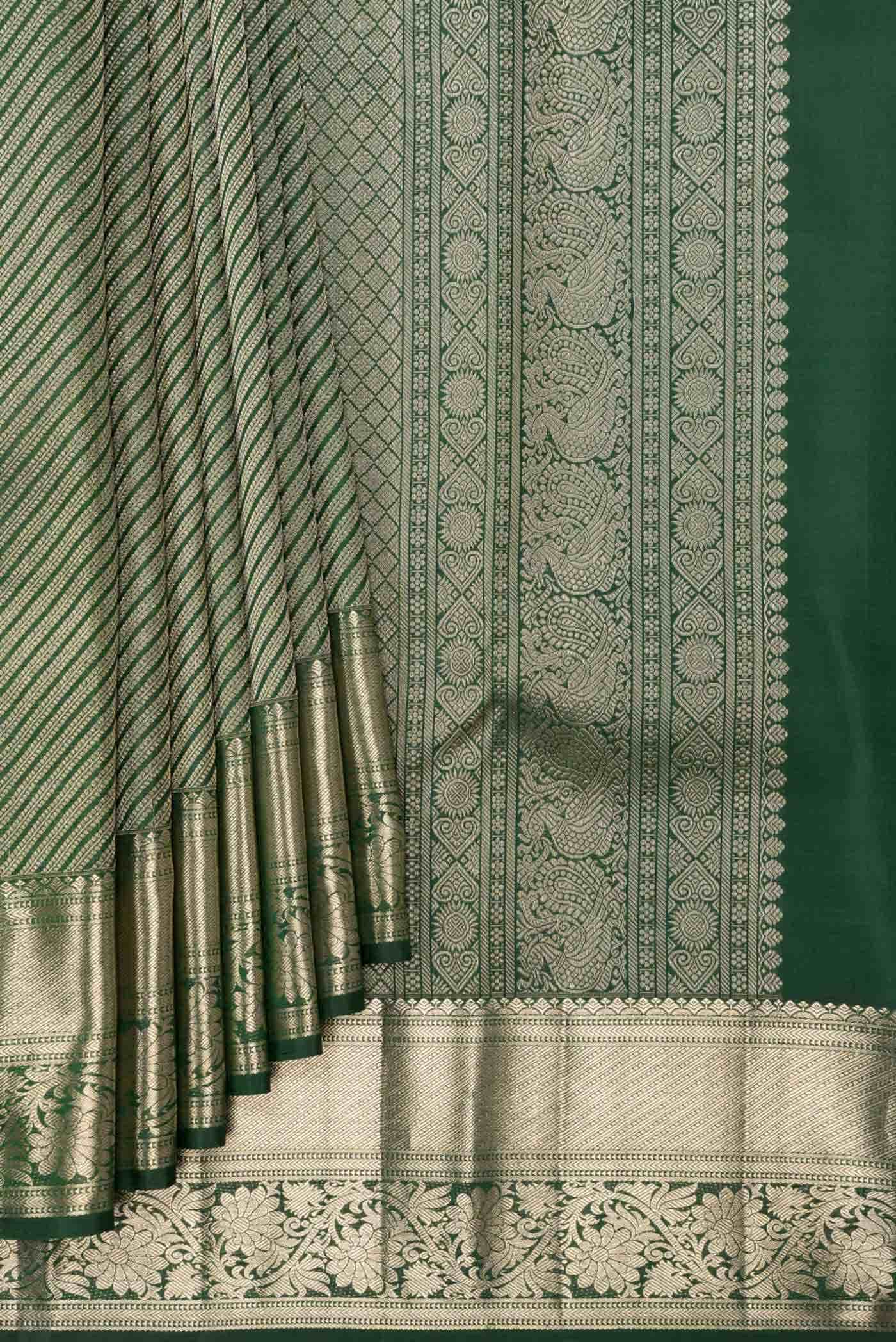 Green Dual Tone Kanchipuram Silk Saree - Image 2