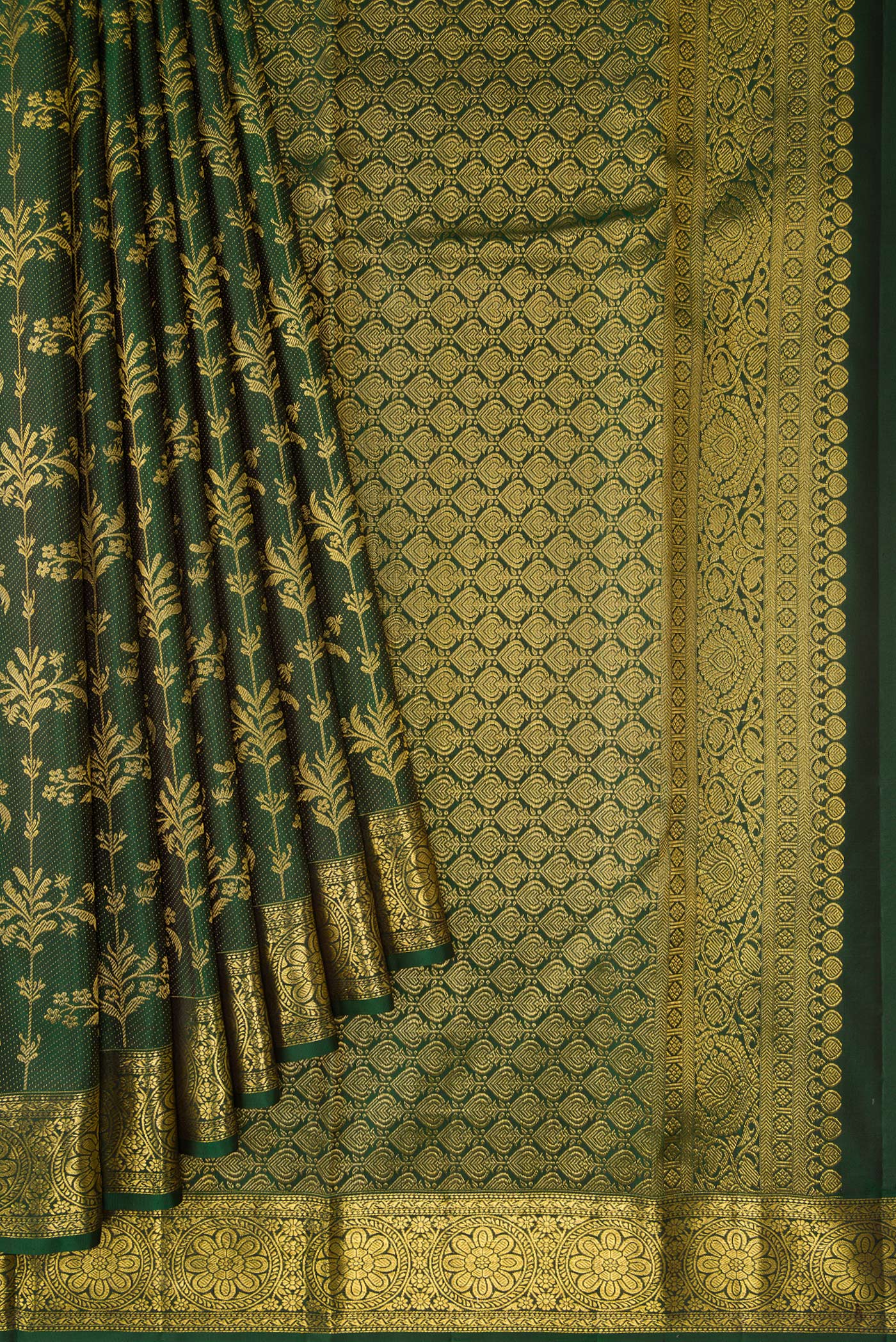 Bottle Green Kanjivaram Silk Saree - Image 4