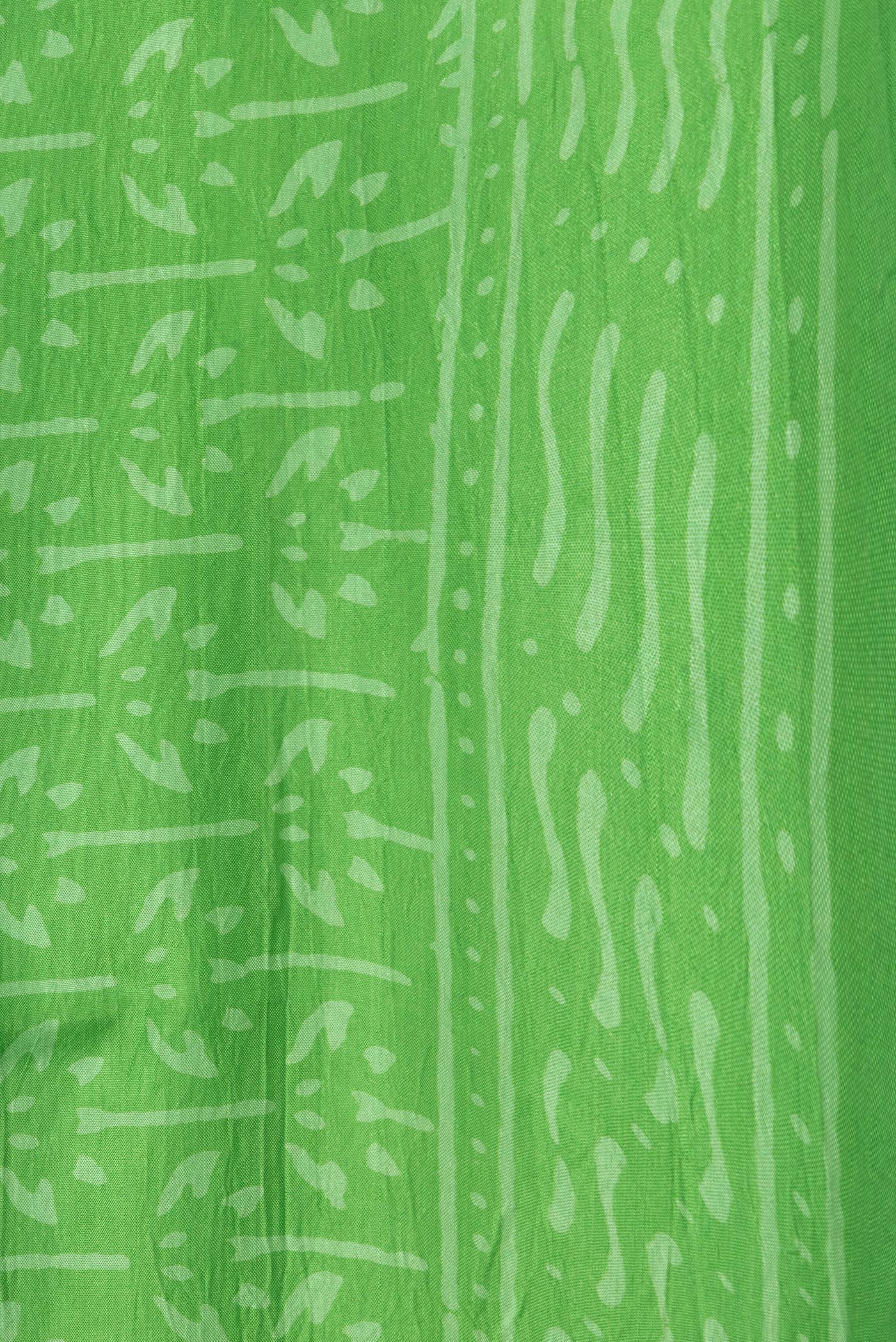 Green Printed Silk Saree - Image 3