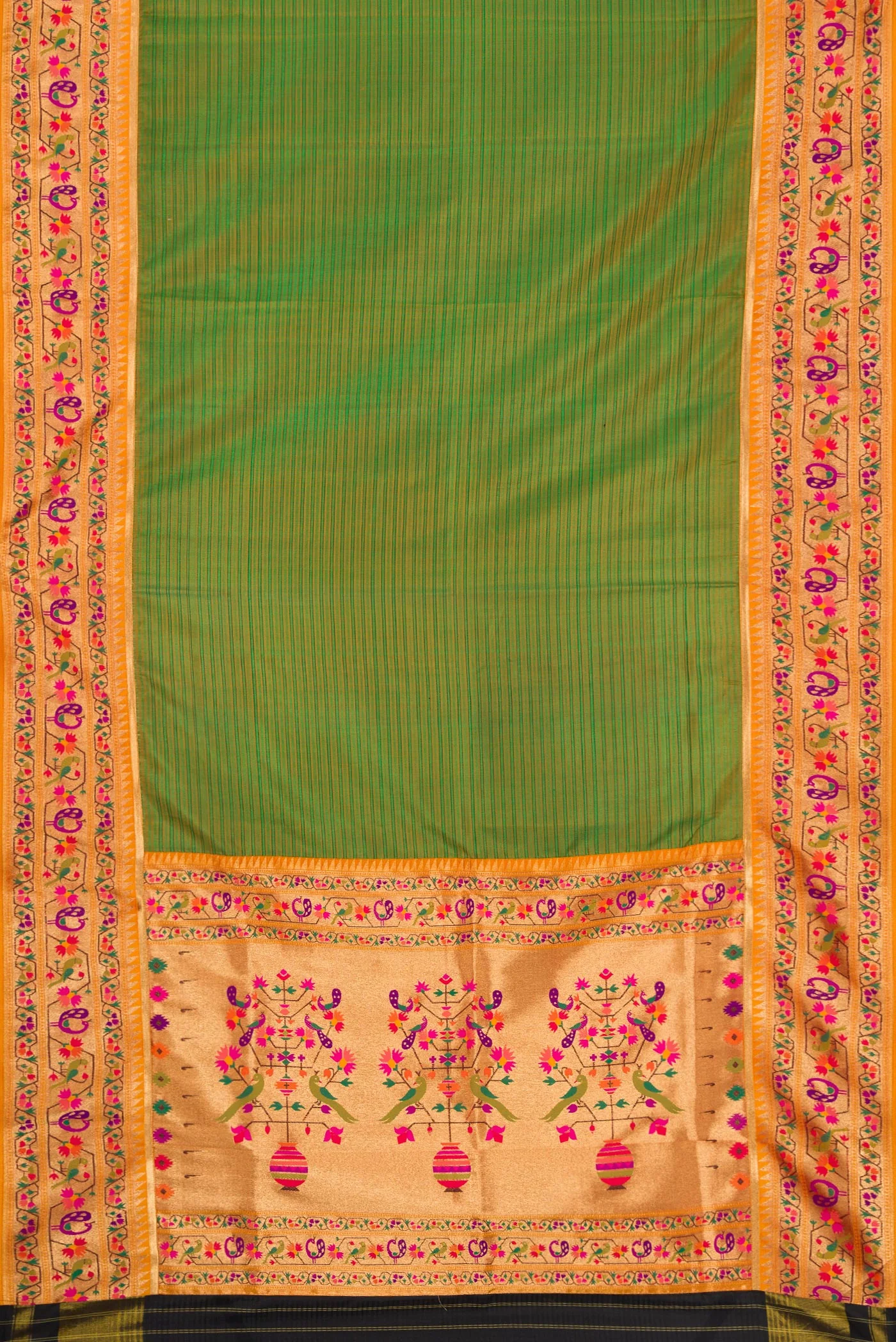 Green Dual Tone Rajkot Patola Silk Saree - Image 6
