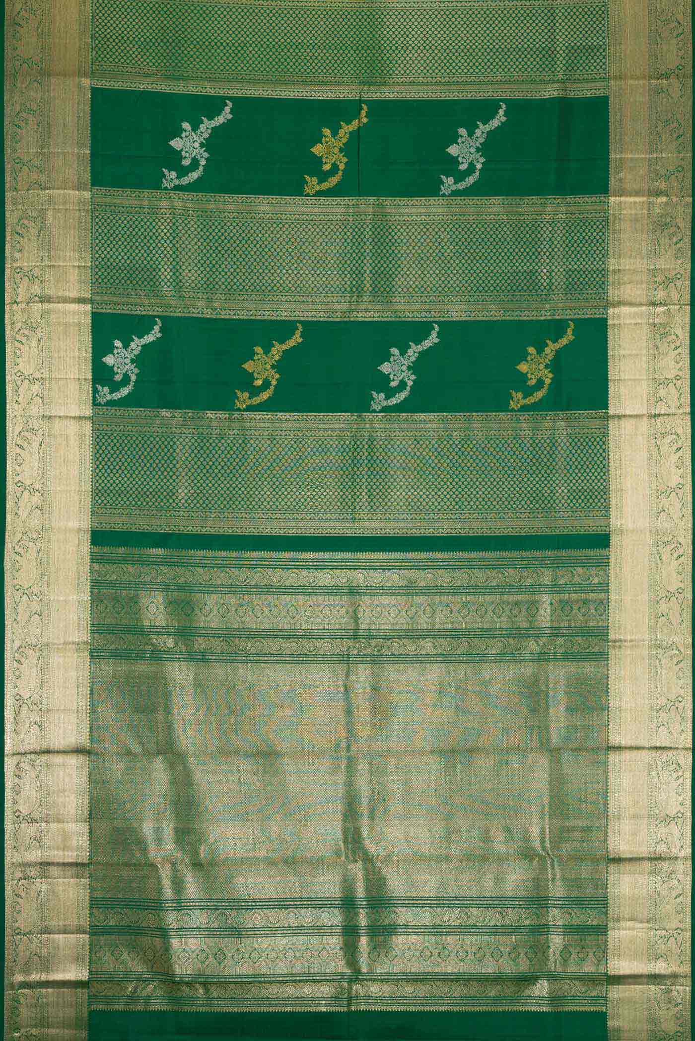 Green Kanchipuram Silk Saree - Image 6