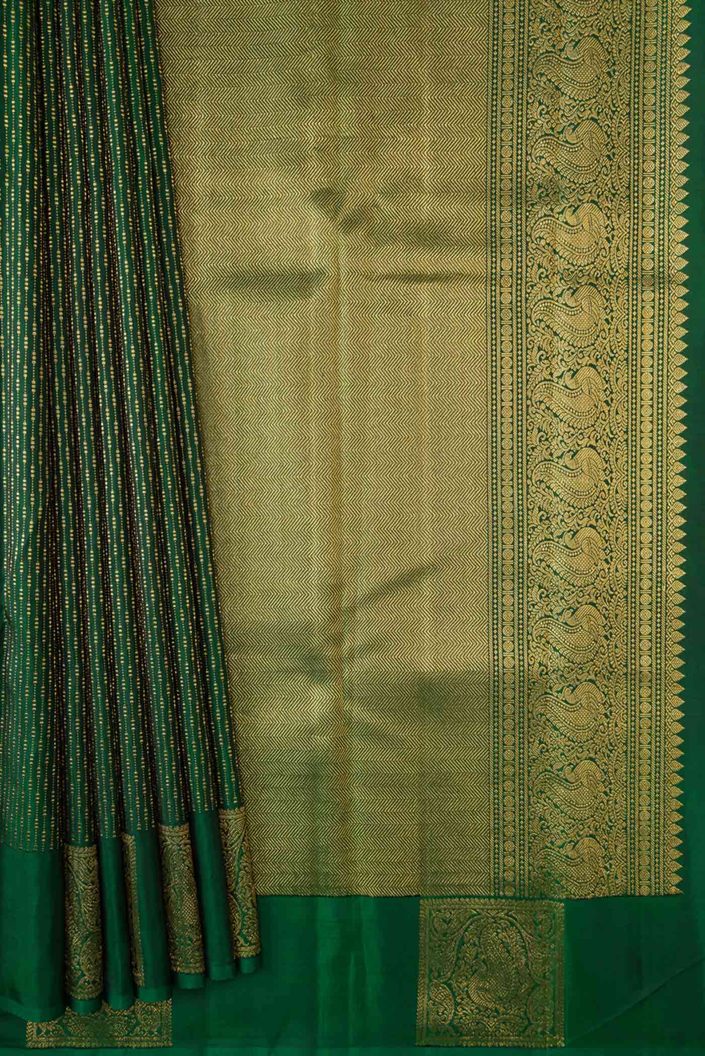 Green Kanjivaram Silk Saree - Image 4