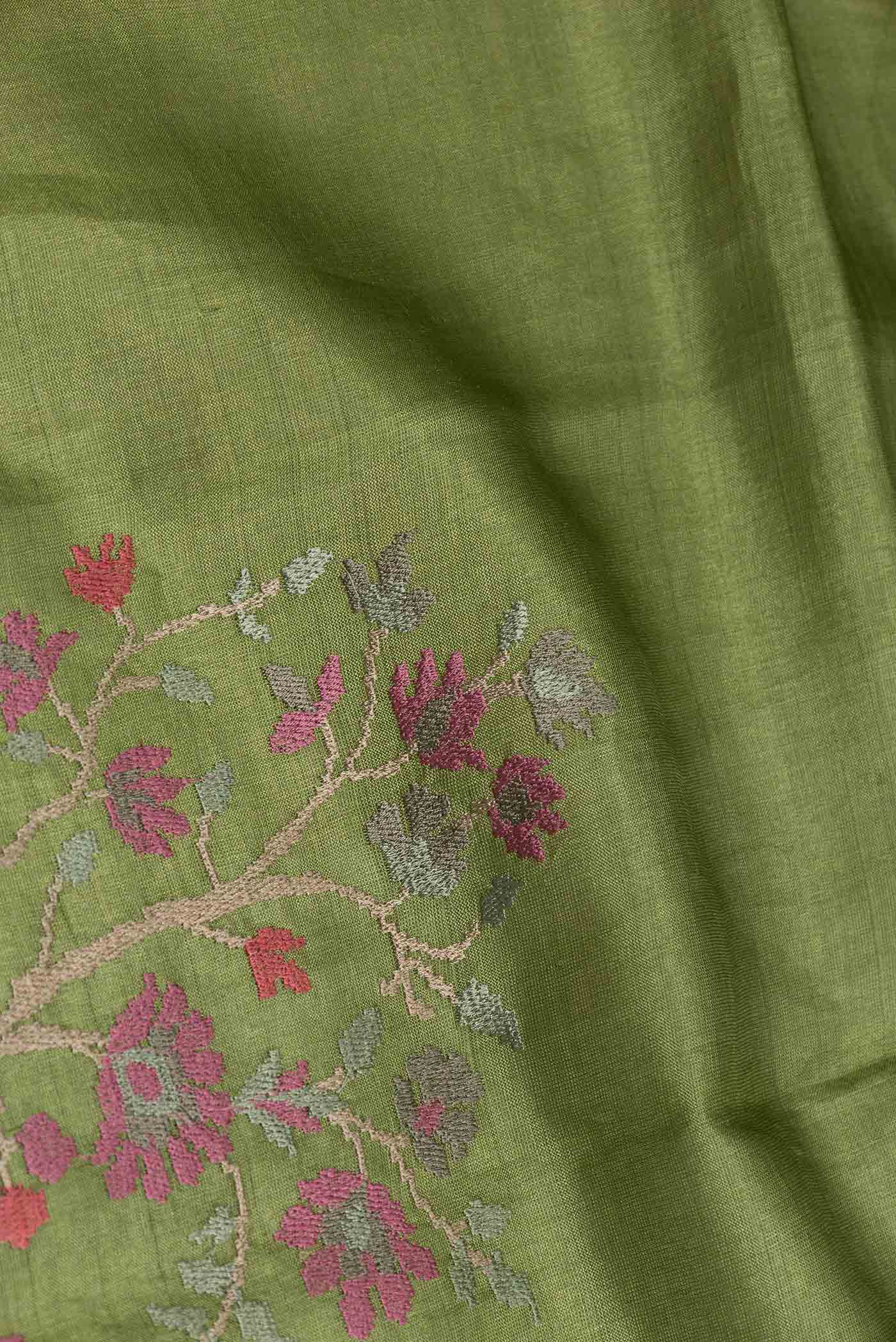 Green Dual Tone Tussar Saree - Image 2