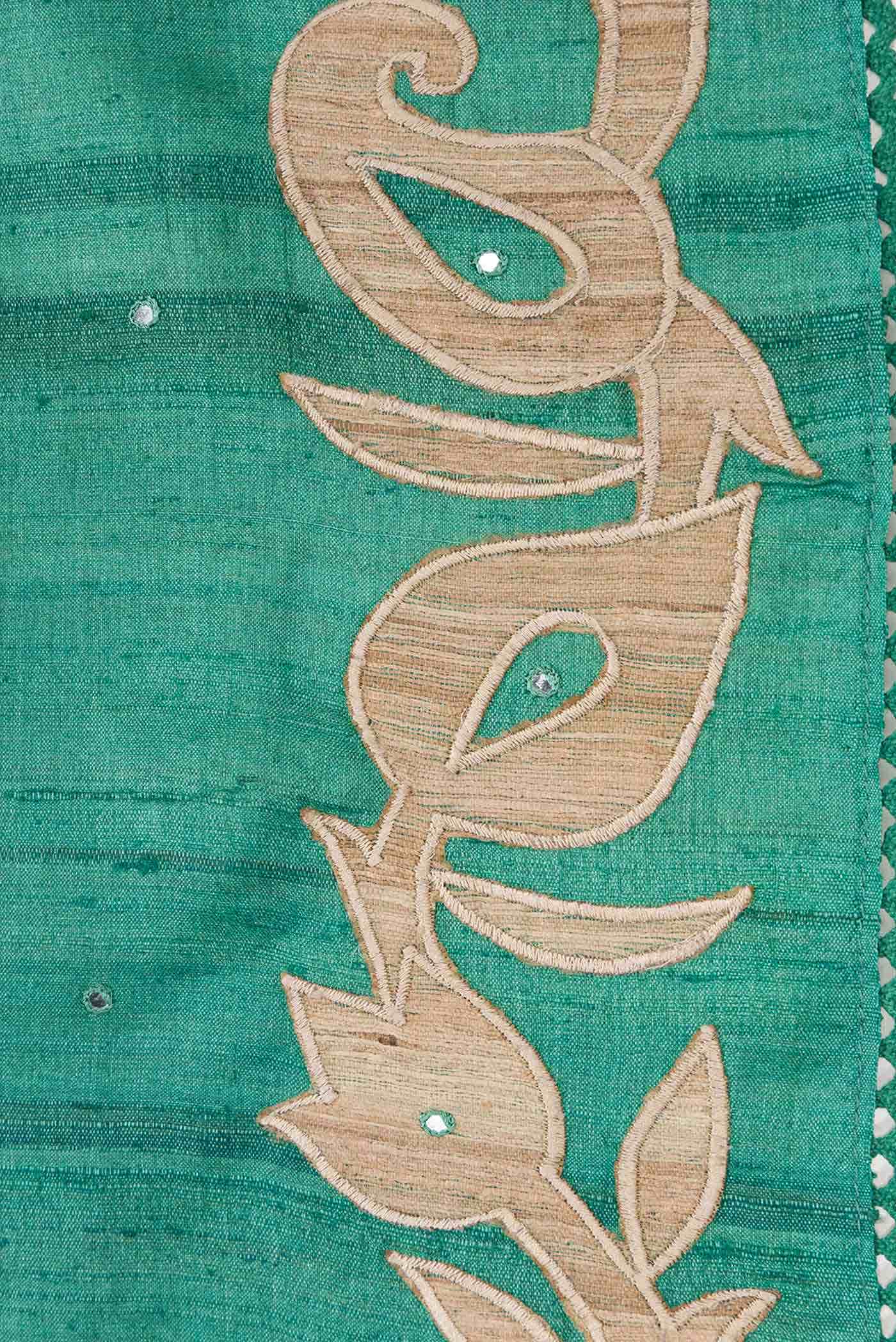 Green Dual Tone Tussar Silk Saree - Image 5