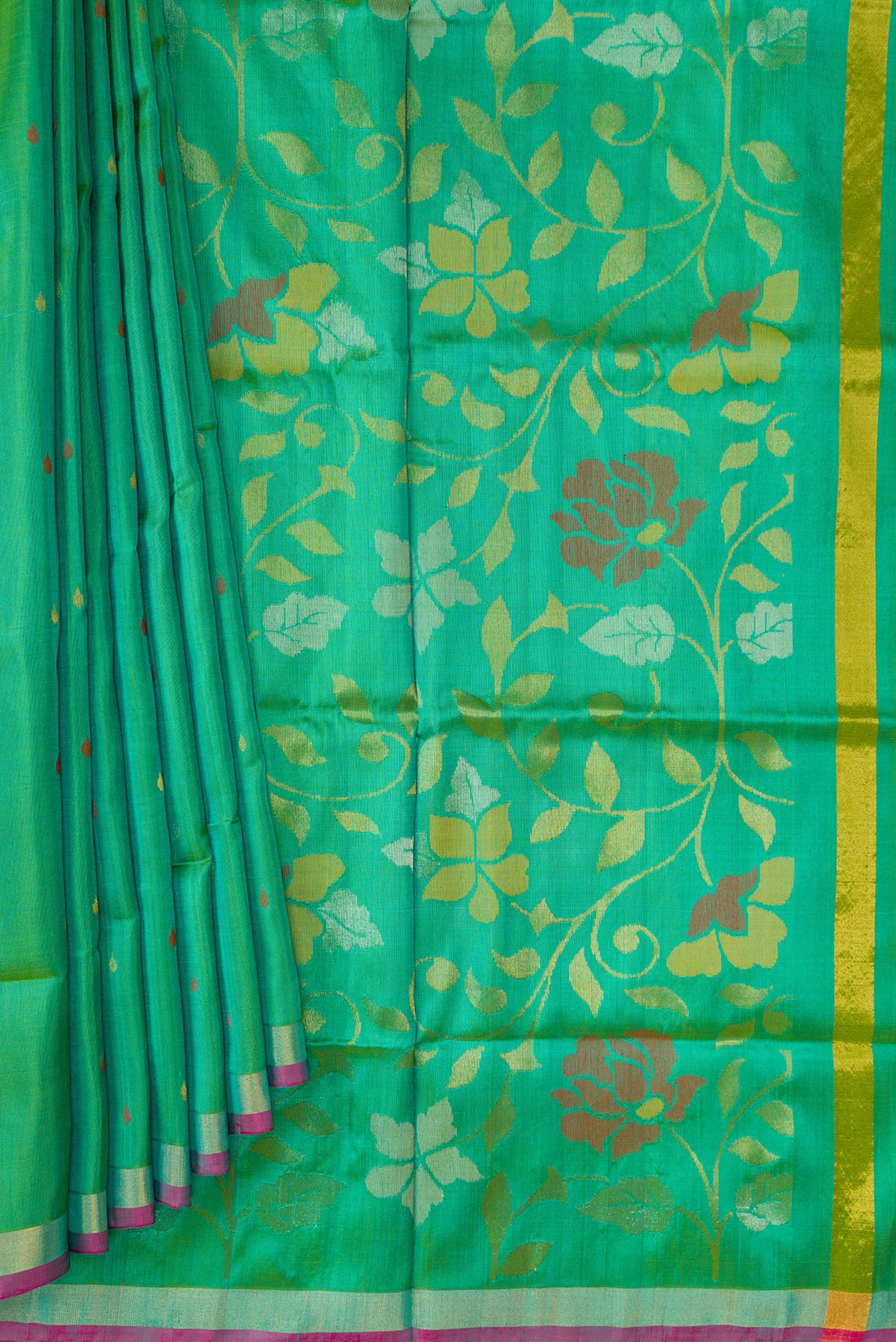 Green Dual Tone Uppada Silk Saree - Image 4
