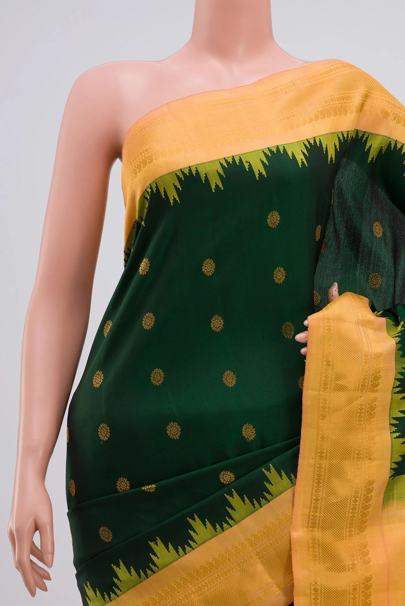 Bottle Green Gadwal Silk Saree - Image 2