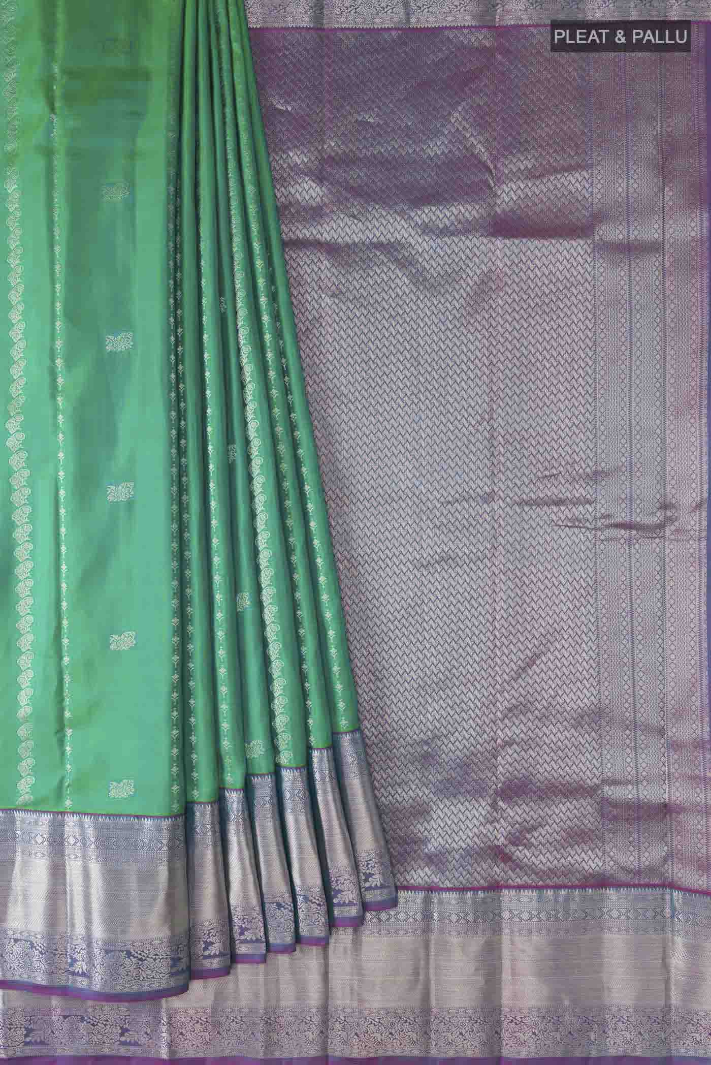 Green Kanchipuram Silk Saree - Image 4