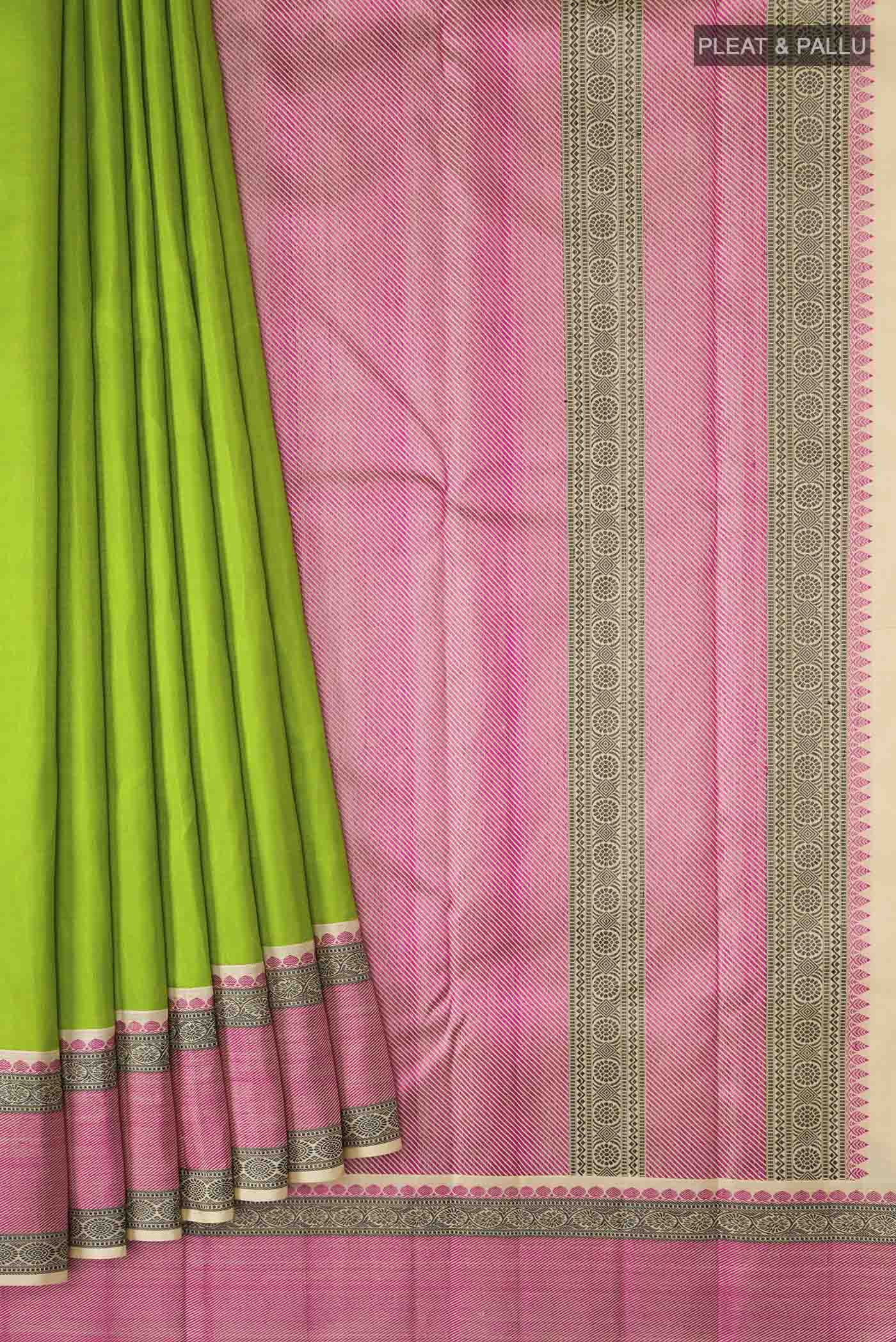 Green Kanjivaram Silk Saree - Image 4