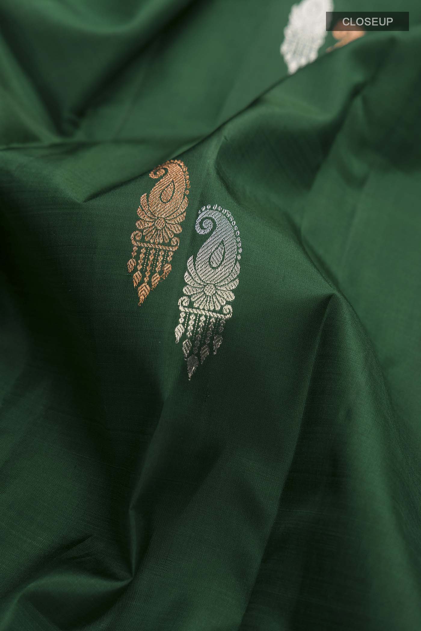 Green Kanjivaram Silk Saree - Image 2