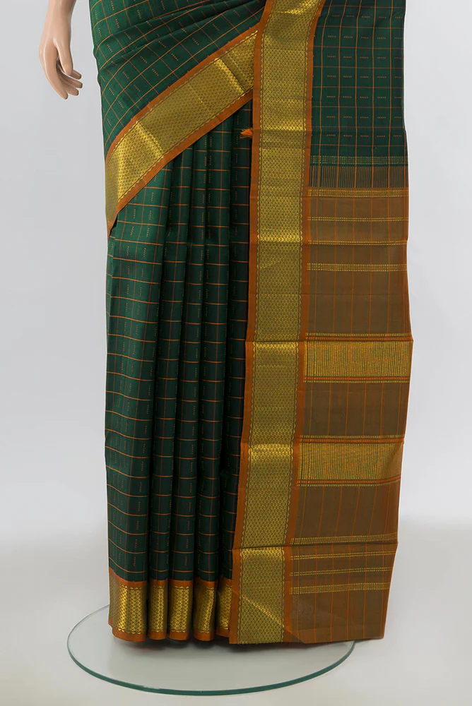 Bottle Green Kanchipuram Silk Saree - Image 3