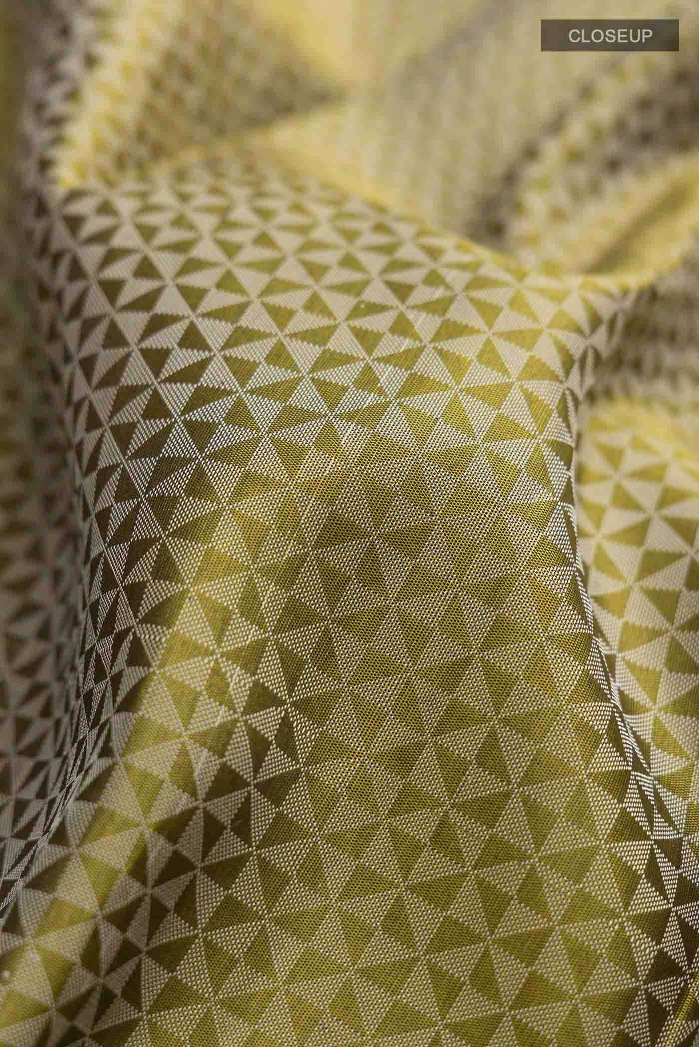 Green Kanchipuram Silk Saree - Image 3