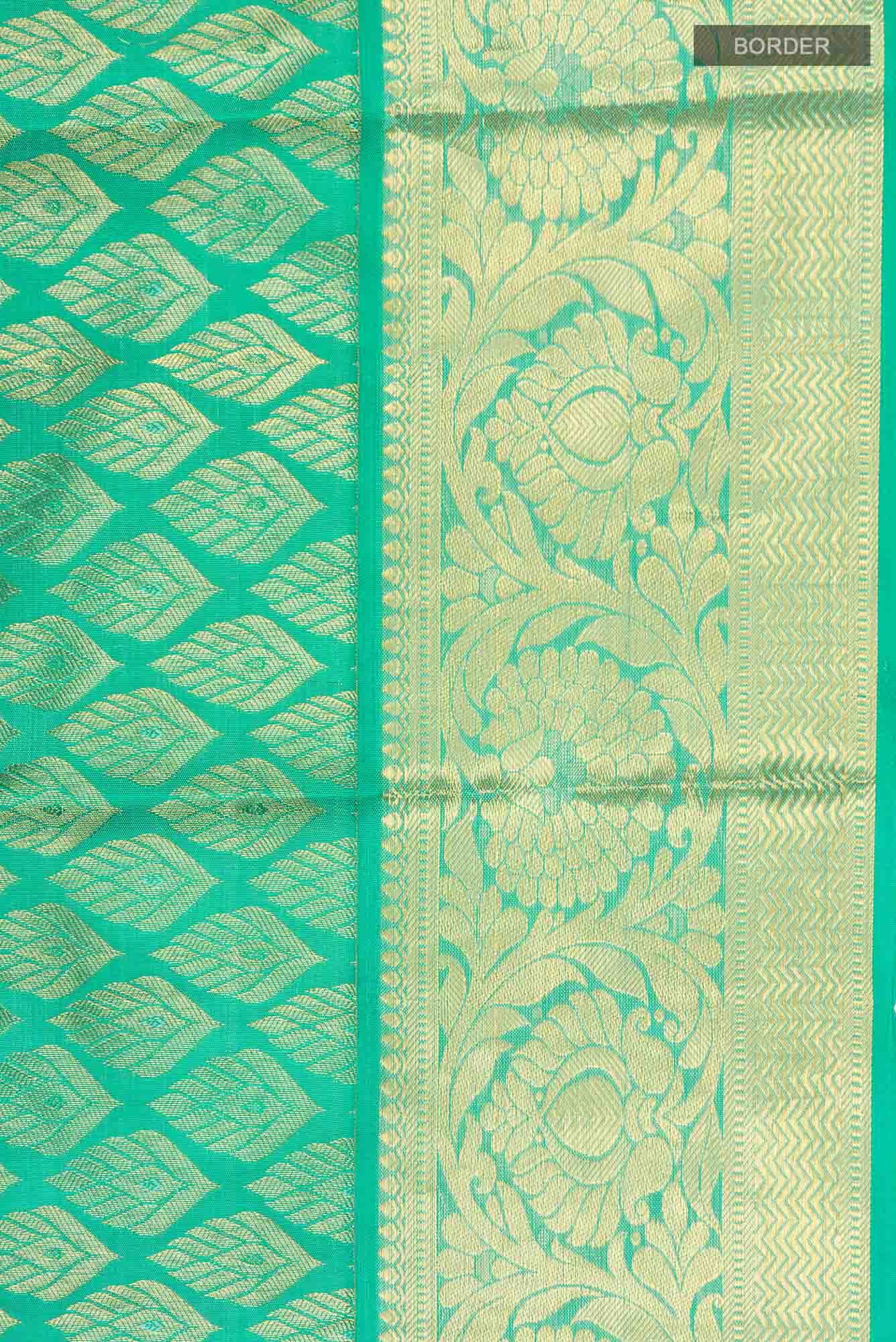 Green Kanjivaram Silk Saree - Image 5