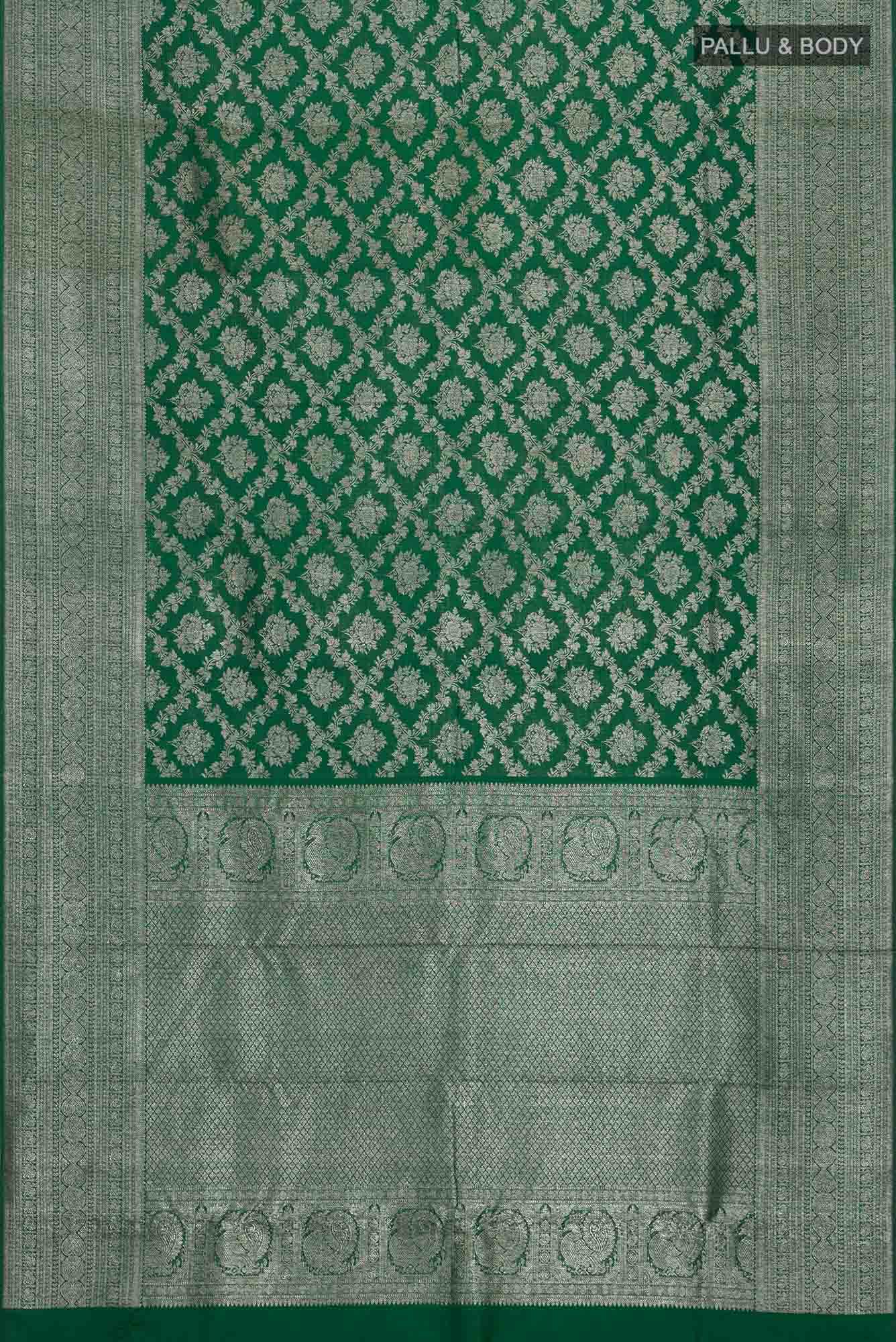 Green Kanchipuram Silk Saree - Image 4