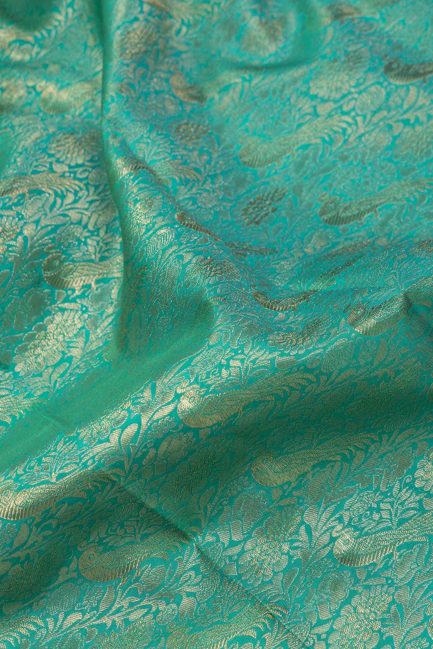 Pure Silk Pure Zari Green Kanjivaram Saree - Image 3