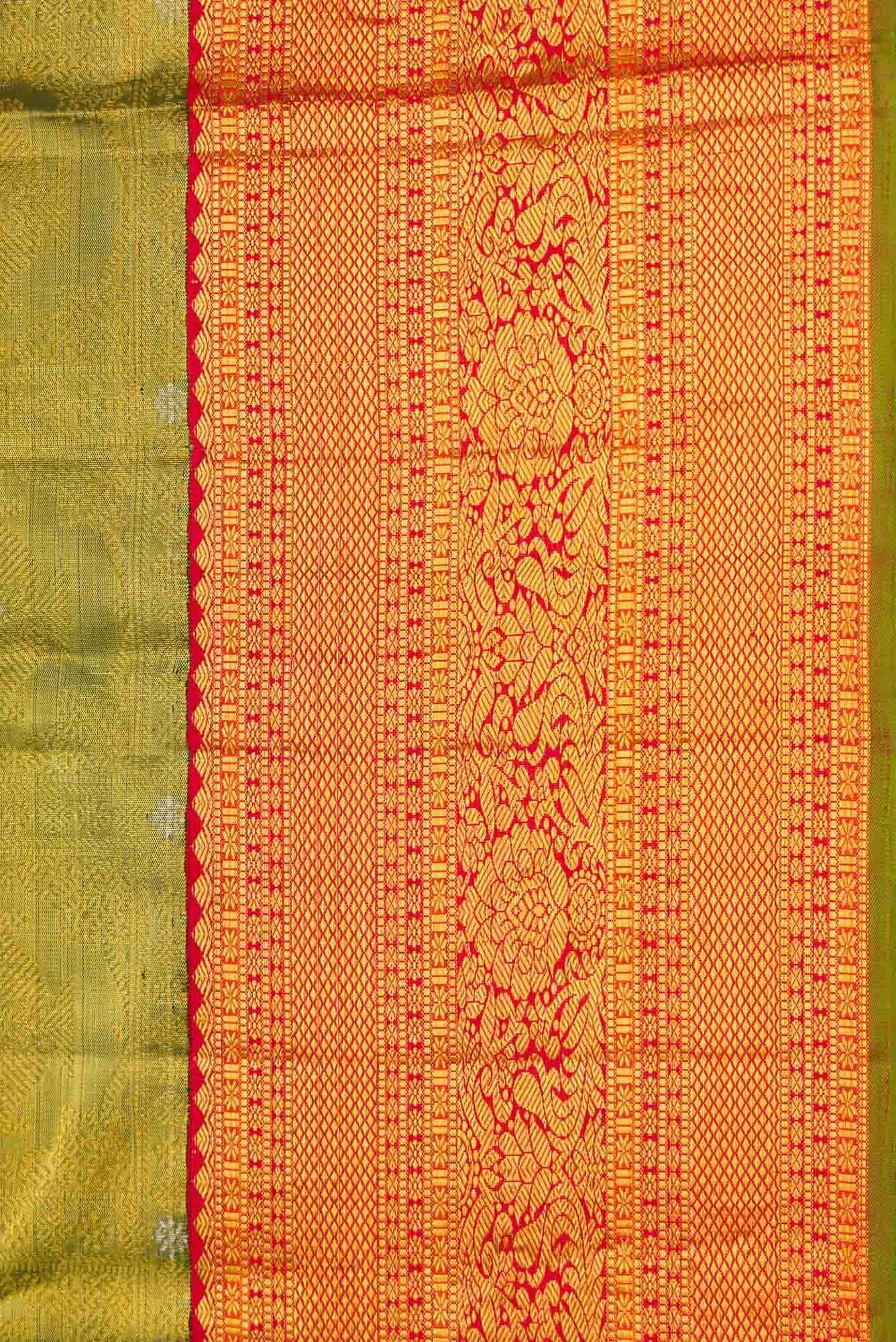 Green Dual Tone Kanjivaram Tissue Silk Saree - Image 5