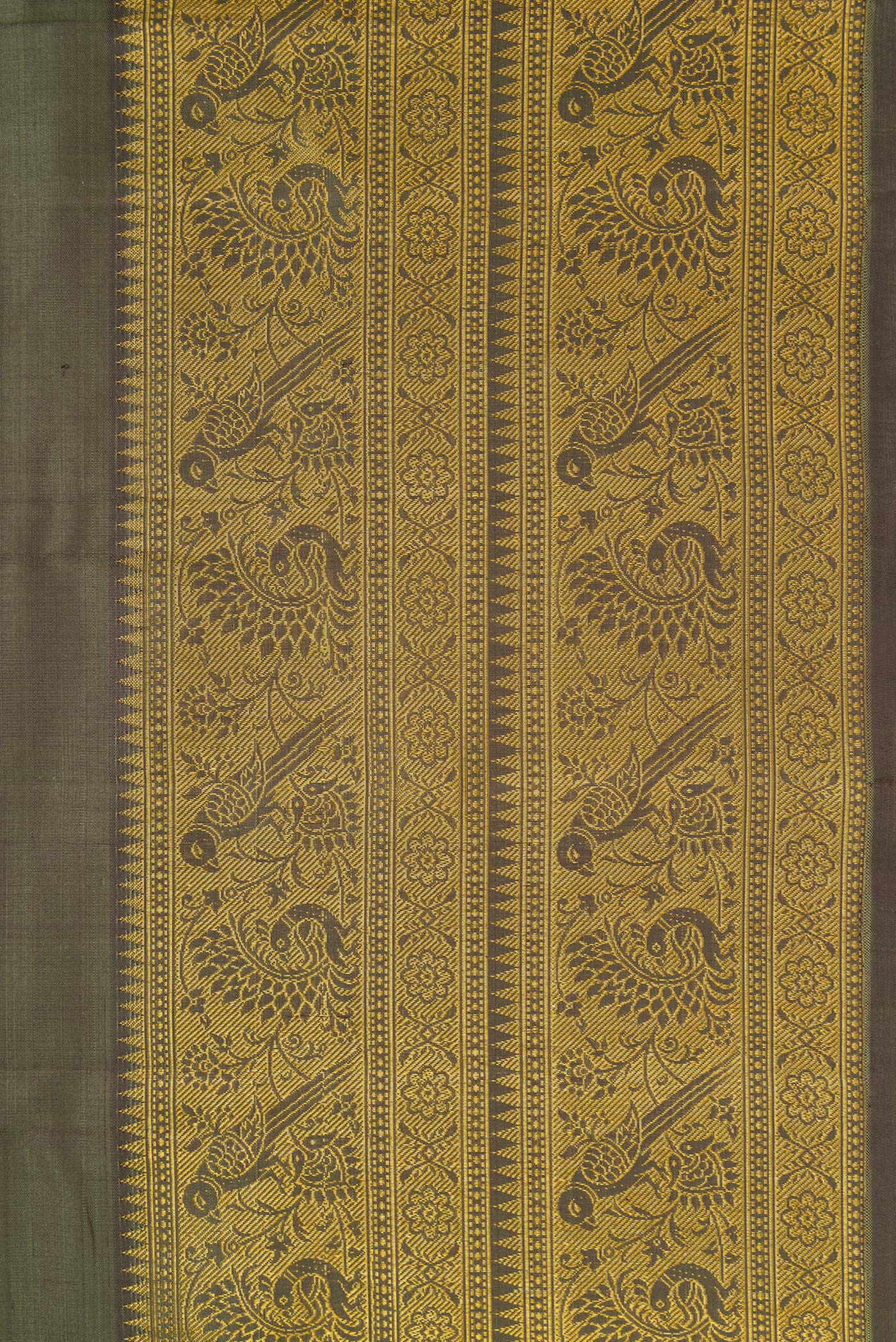 Green Kanjivaram Silk Saree - Image 3