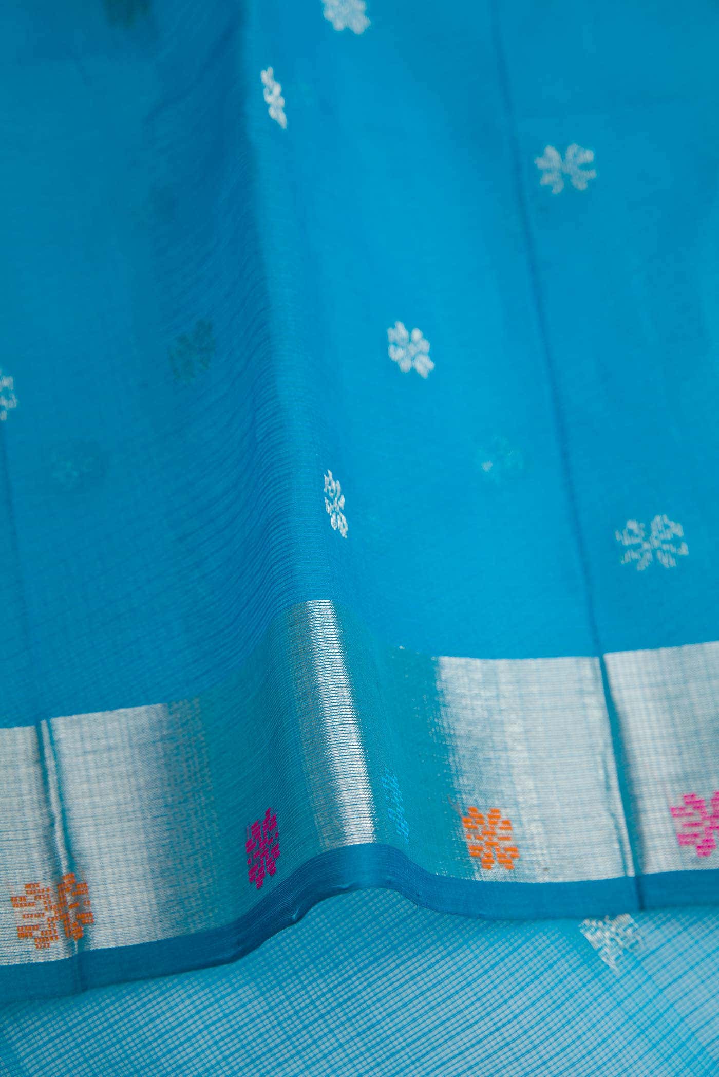 Pure Silk Pure Zari Green Dual Tone Kota Saree - Image 6