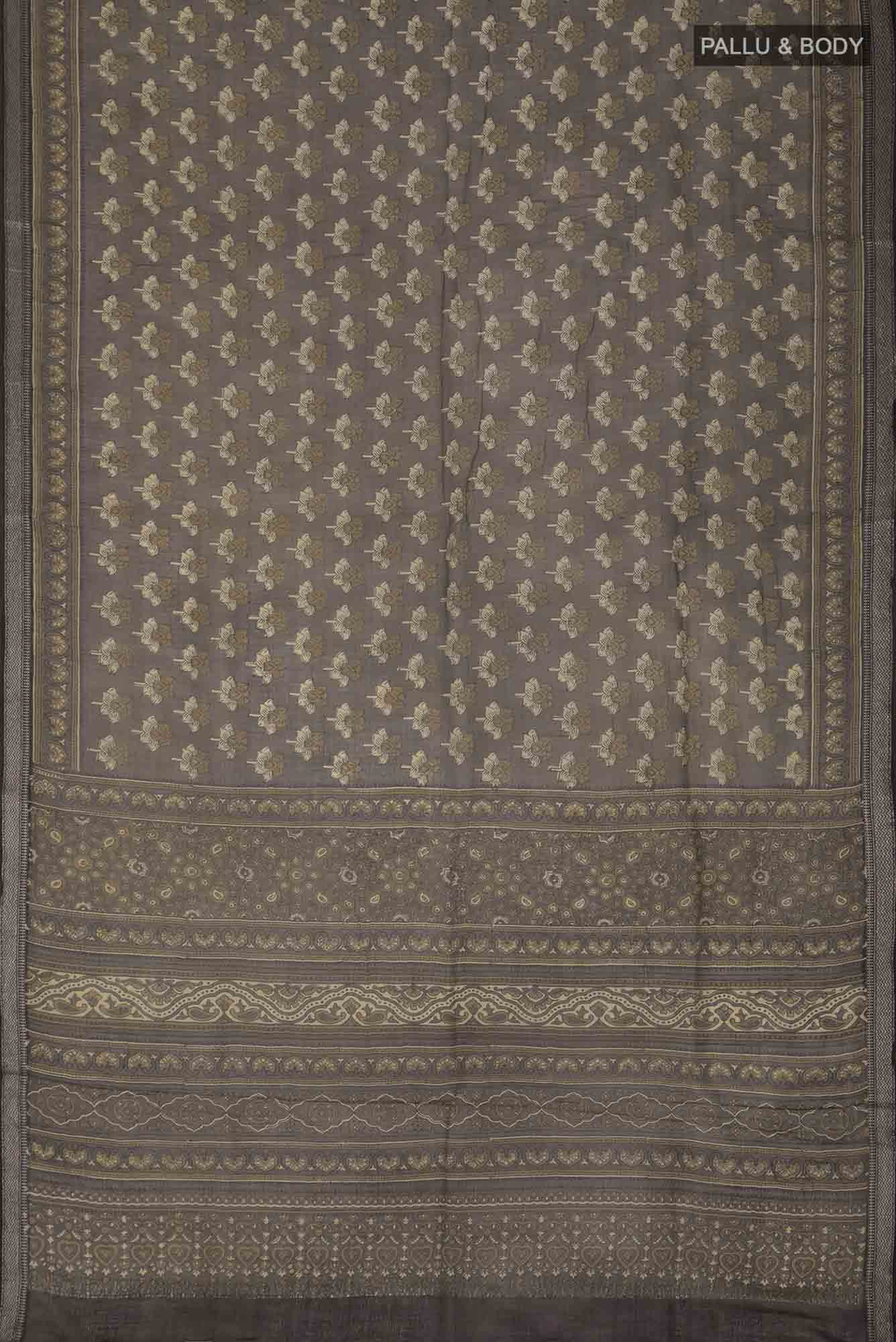 Green Maheshwari Silk Cotton Saree - Image 3