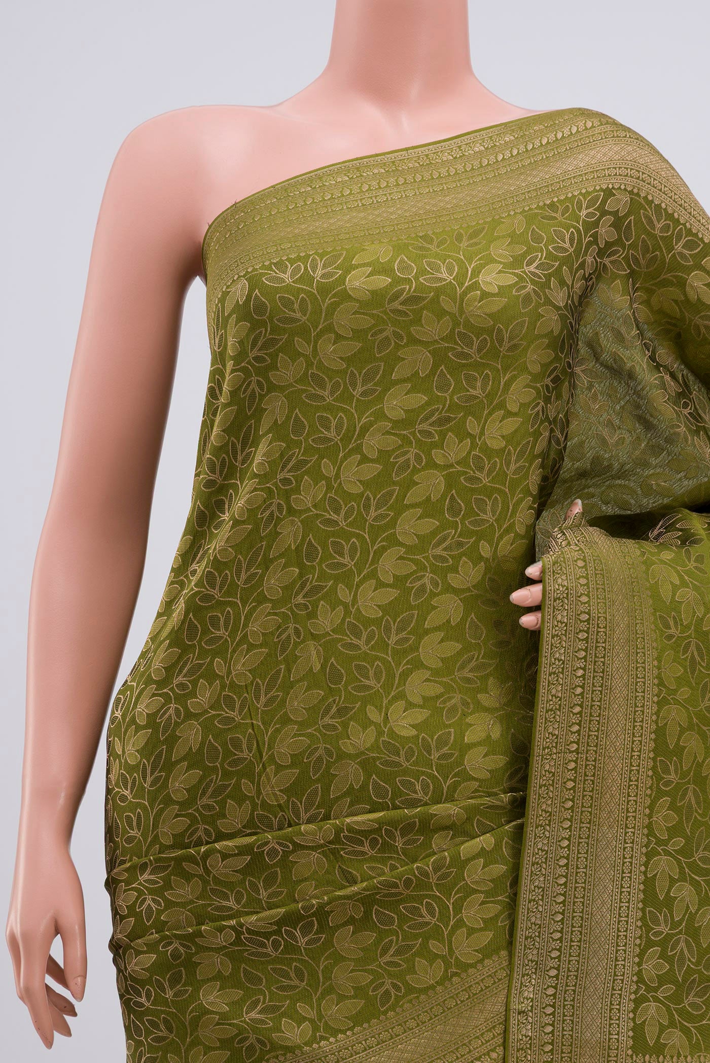 Mehandi Green Mysore Crepe Saree - Image 2