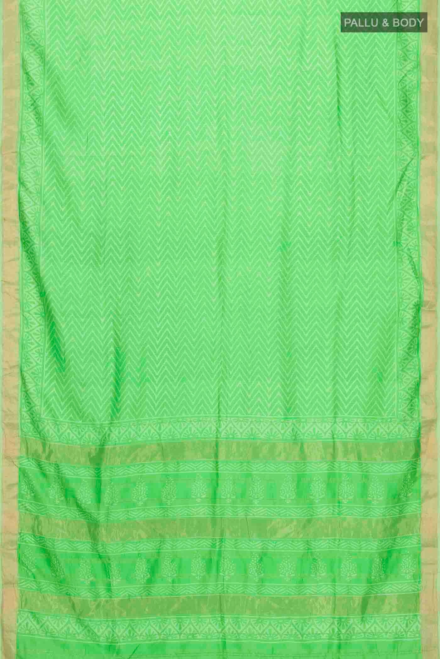 Green Printed Silk Saree - Image 5