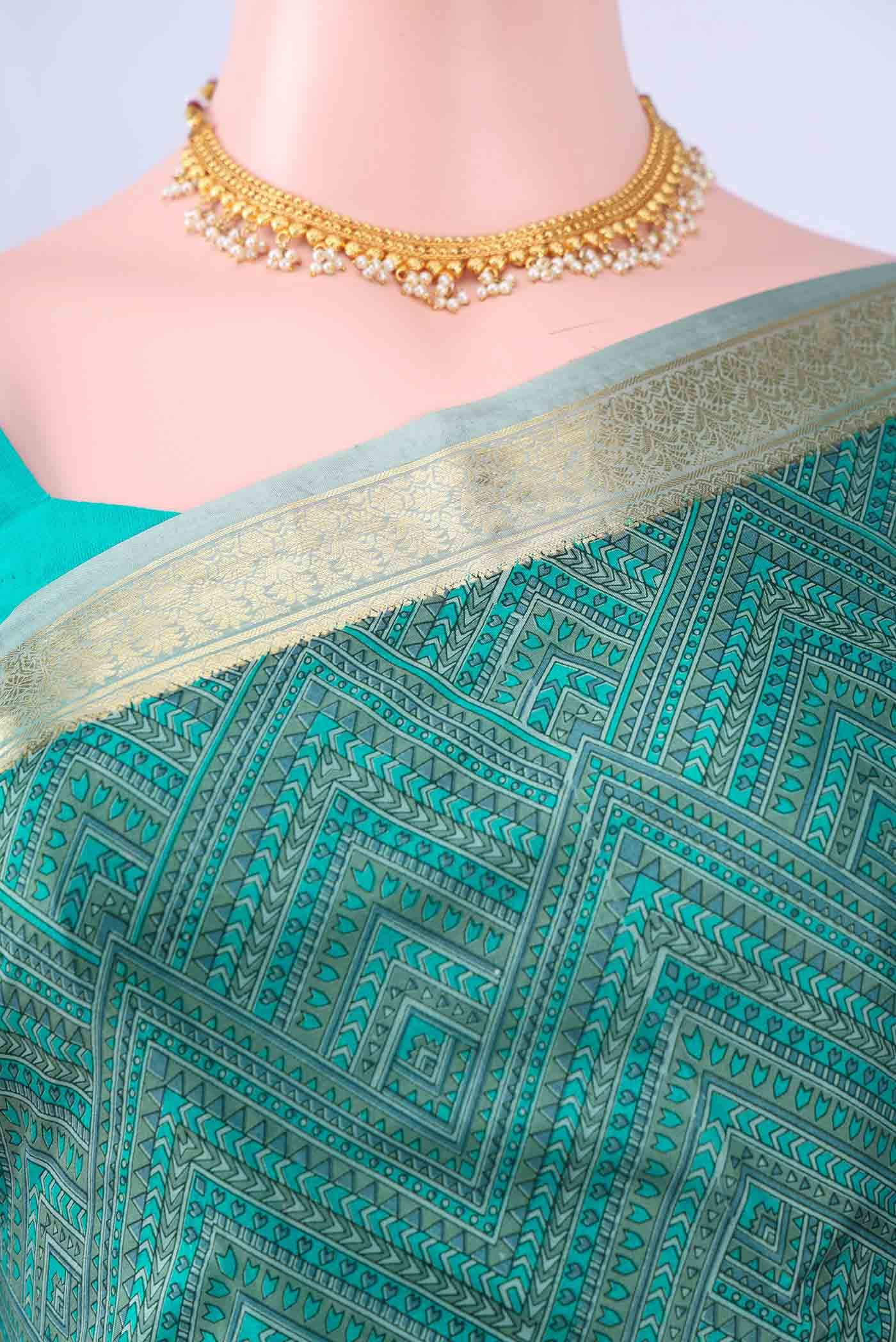 Green Printed Silk Saree - Image 3
