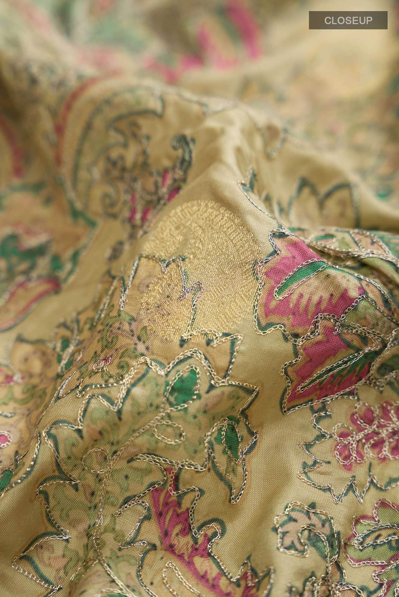 Green Printed Silk Saree - Image 3