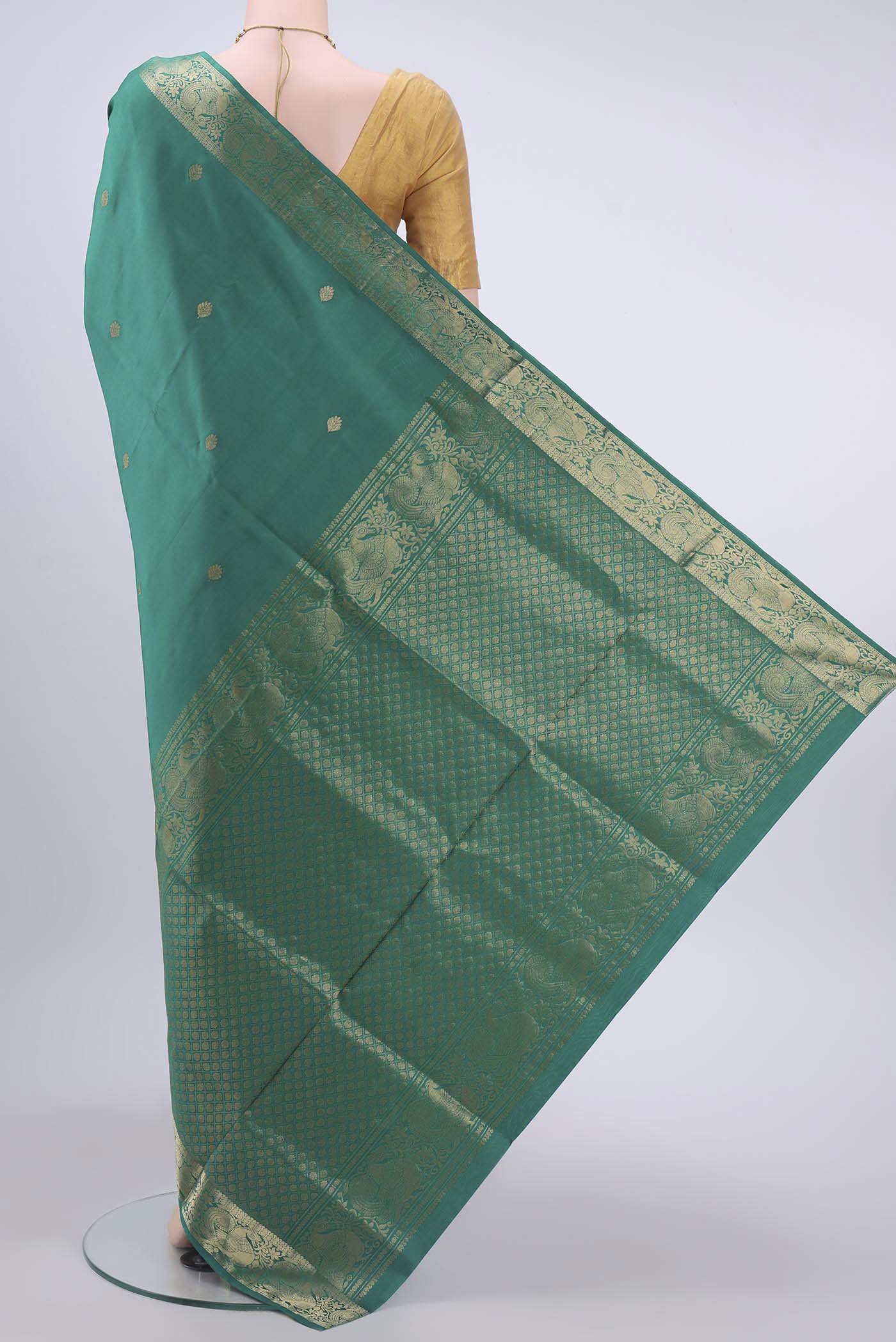 Green Soft Silk Saree - Image 3