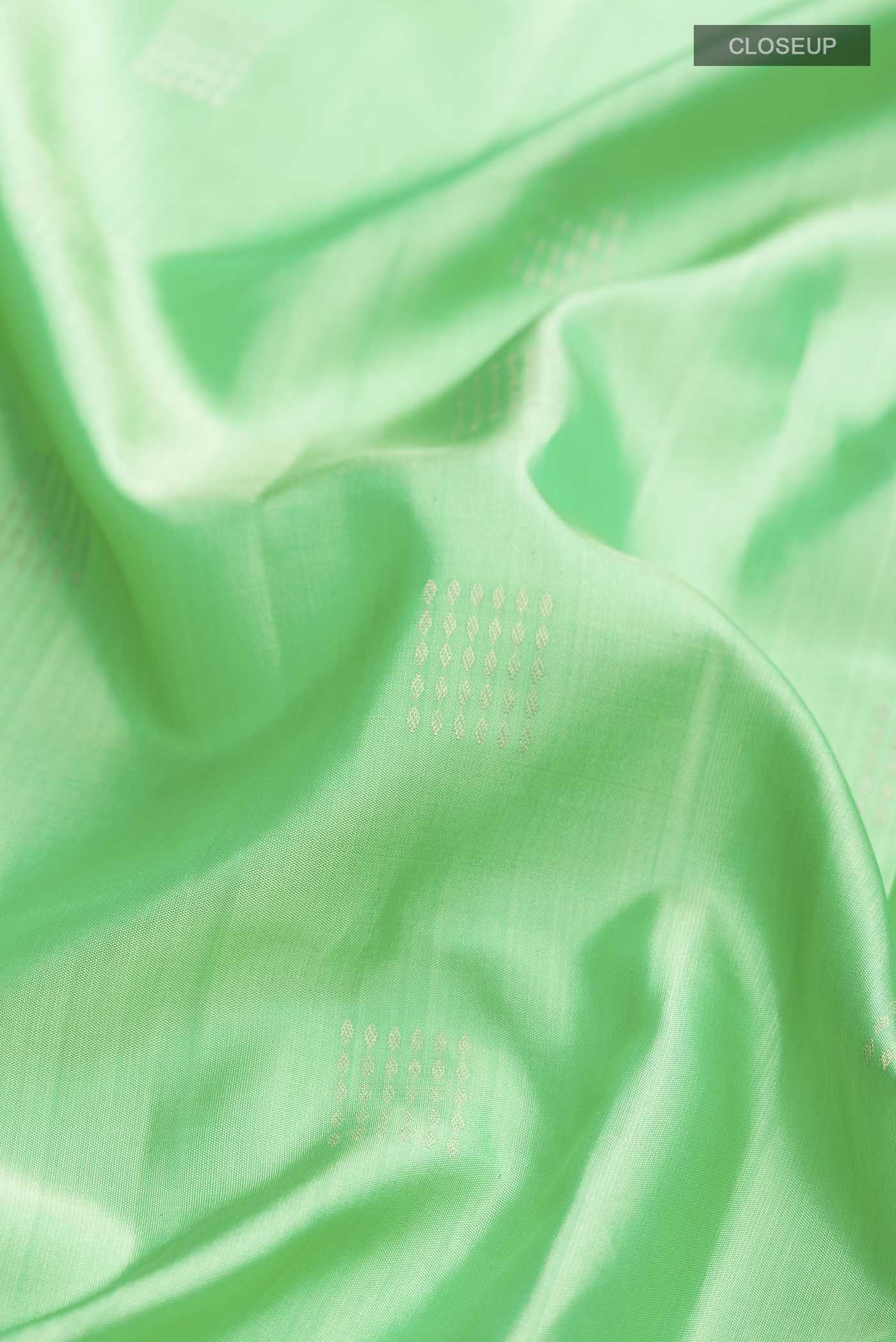 Green Soft Silk Saree - Image 2